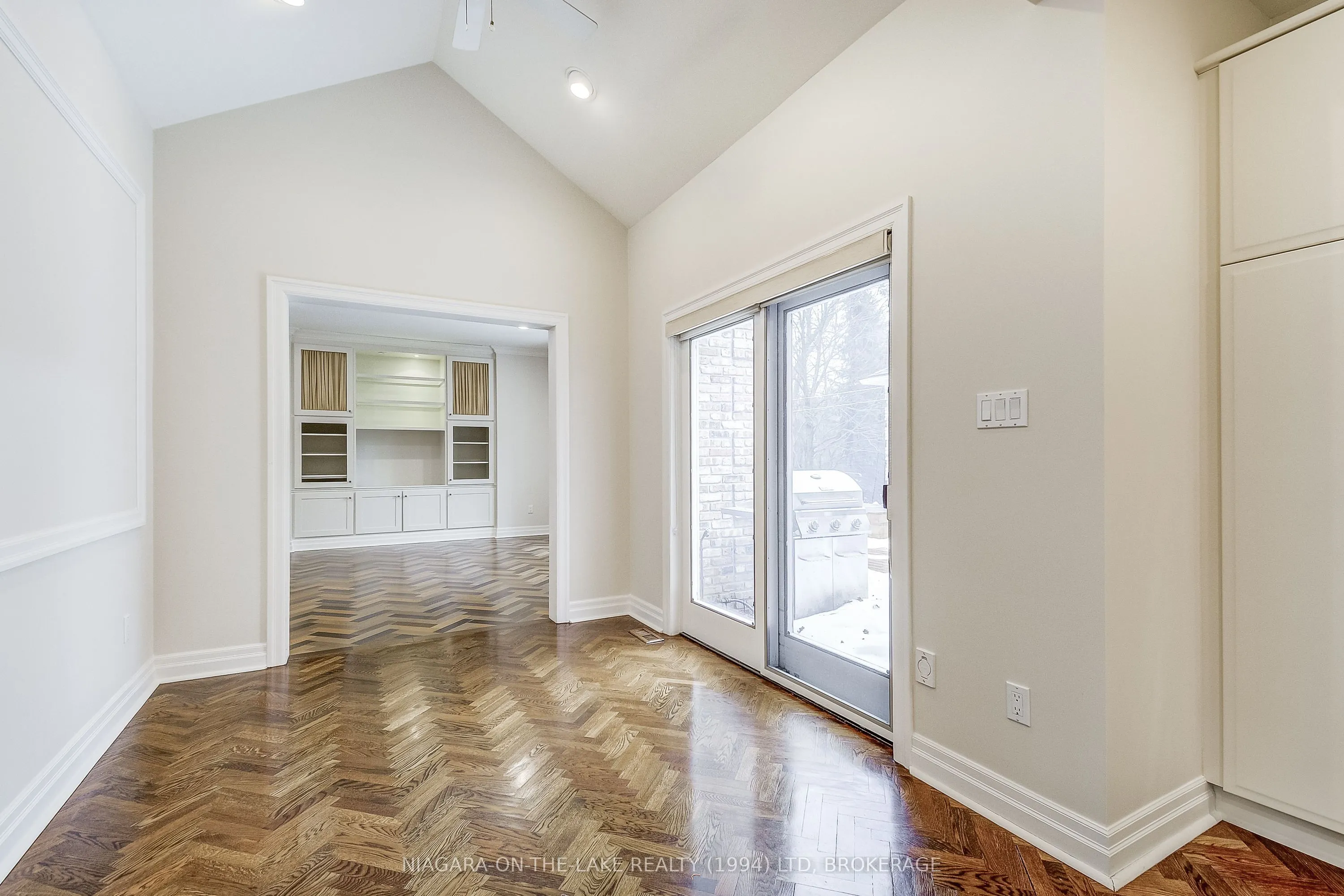 451 GAGE Street