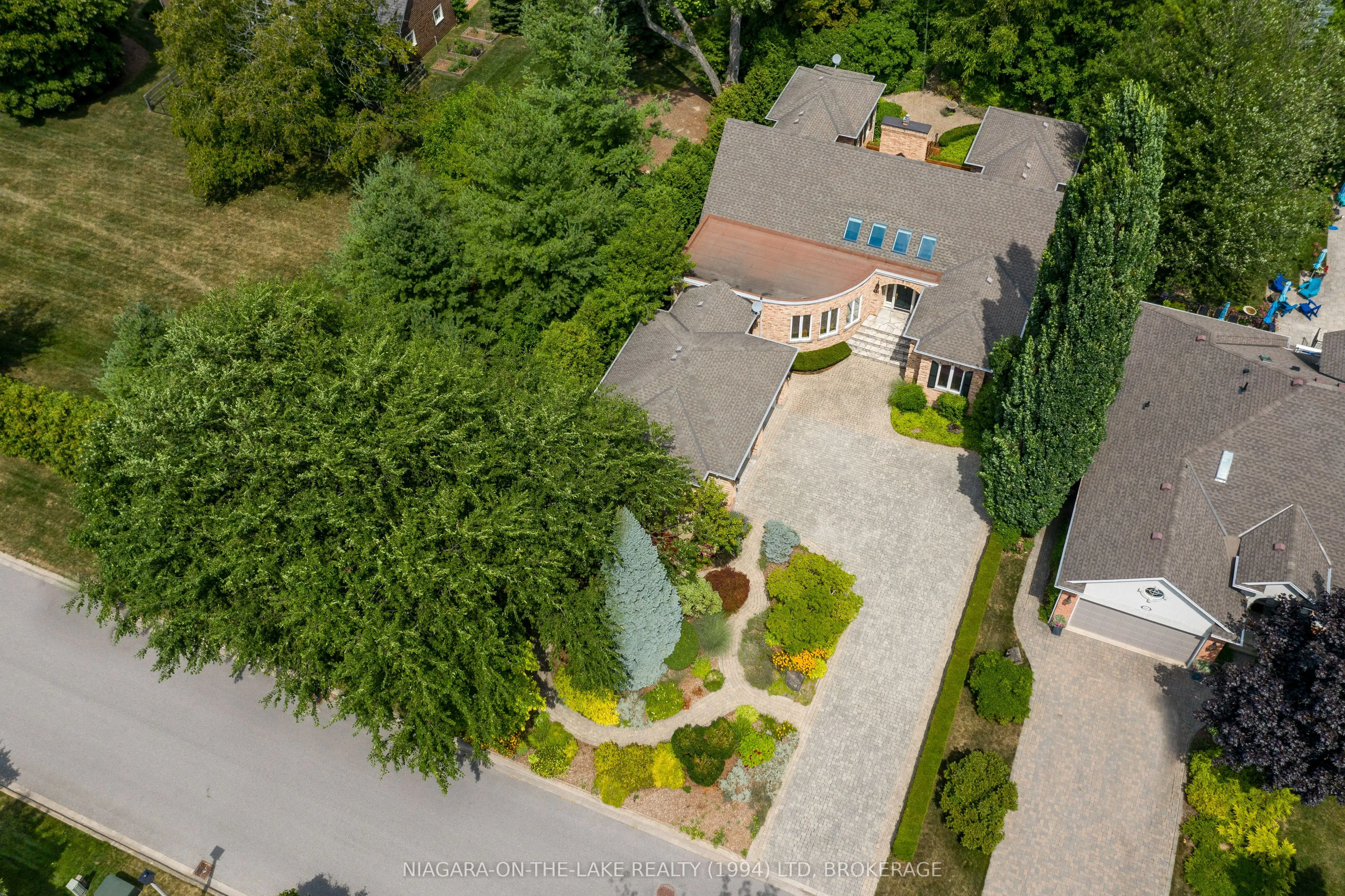 451 GAGE Street