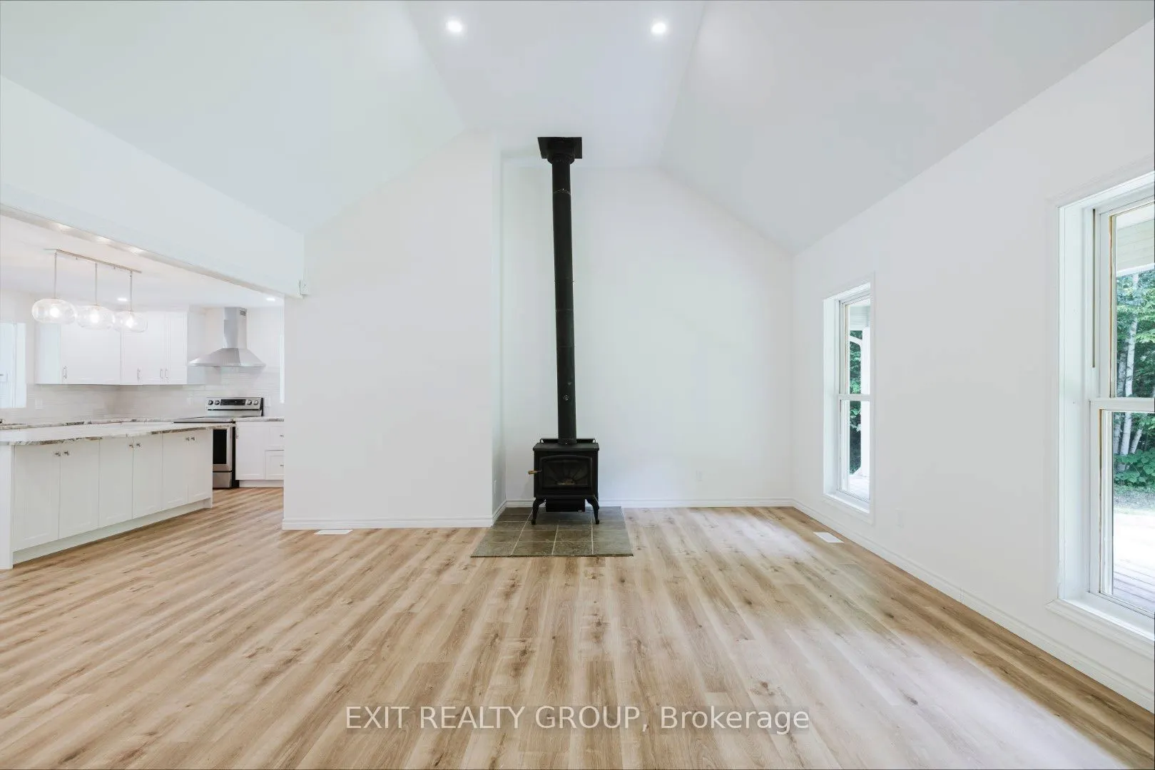 461 Douglas Road