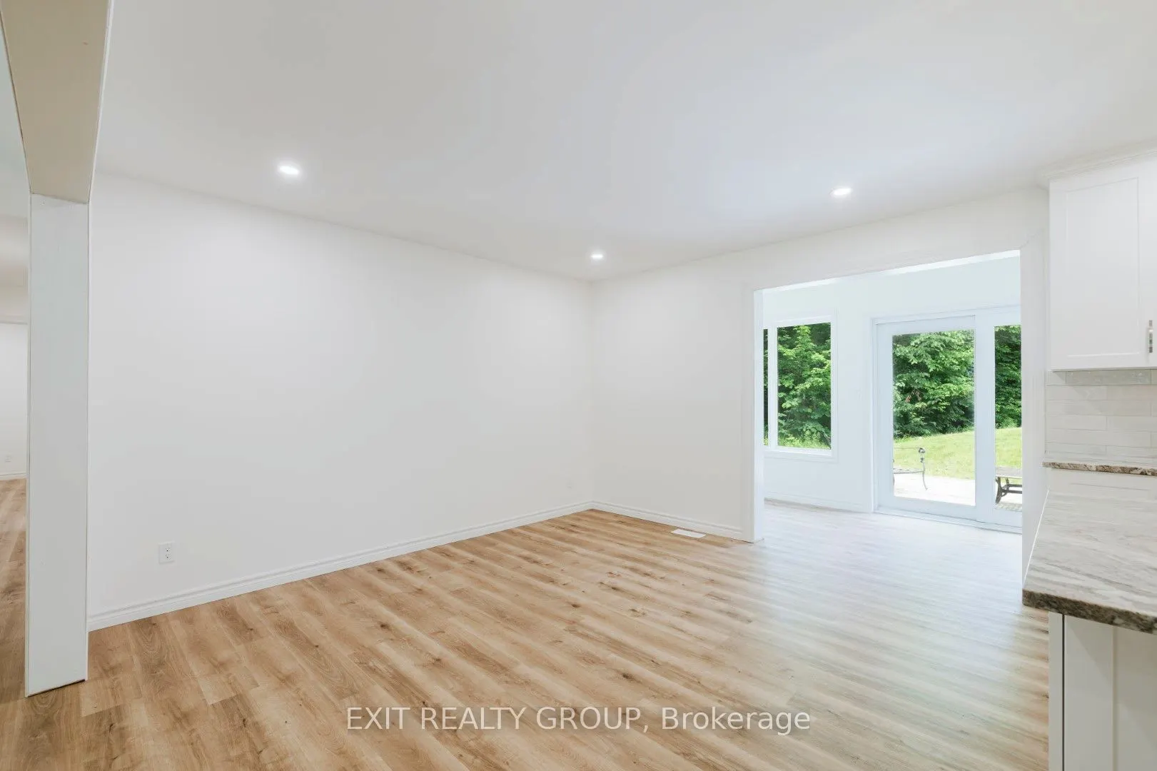 461 Douglas Road