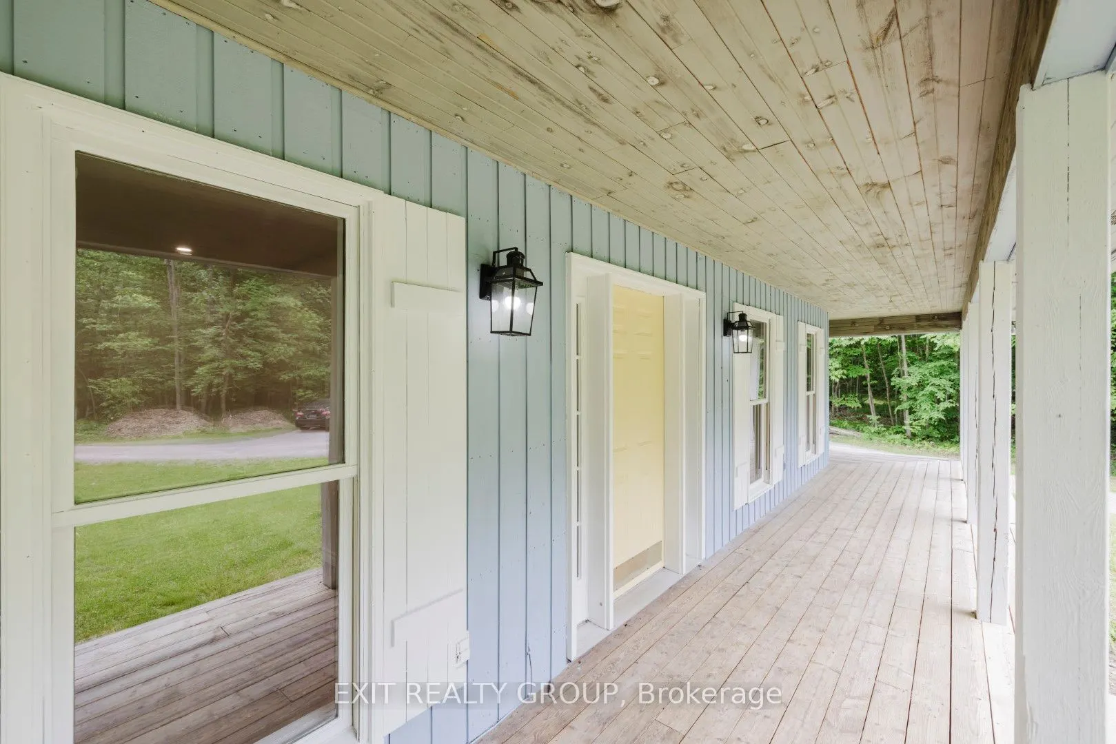 461 Douglas Road