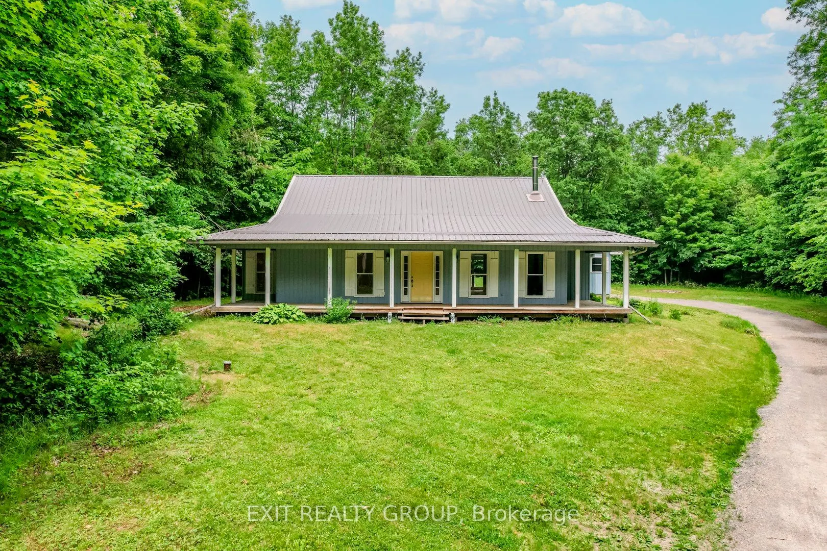 461 Douglas Road