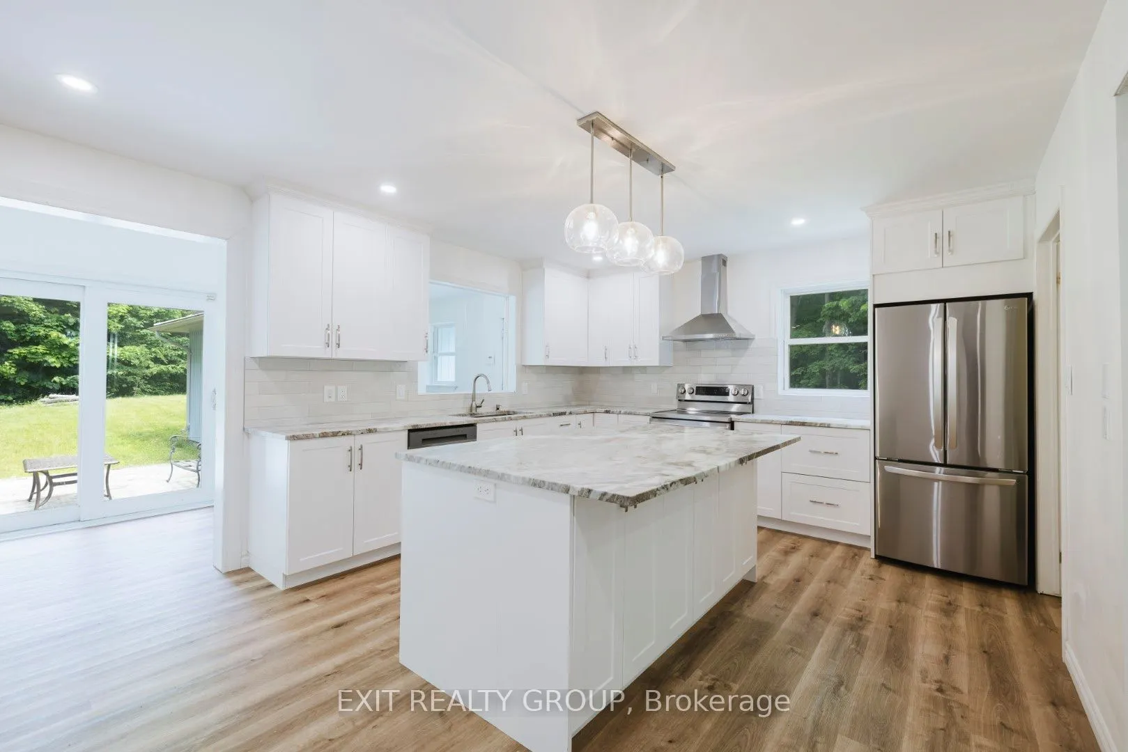 461 Douglas Road