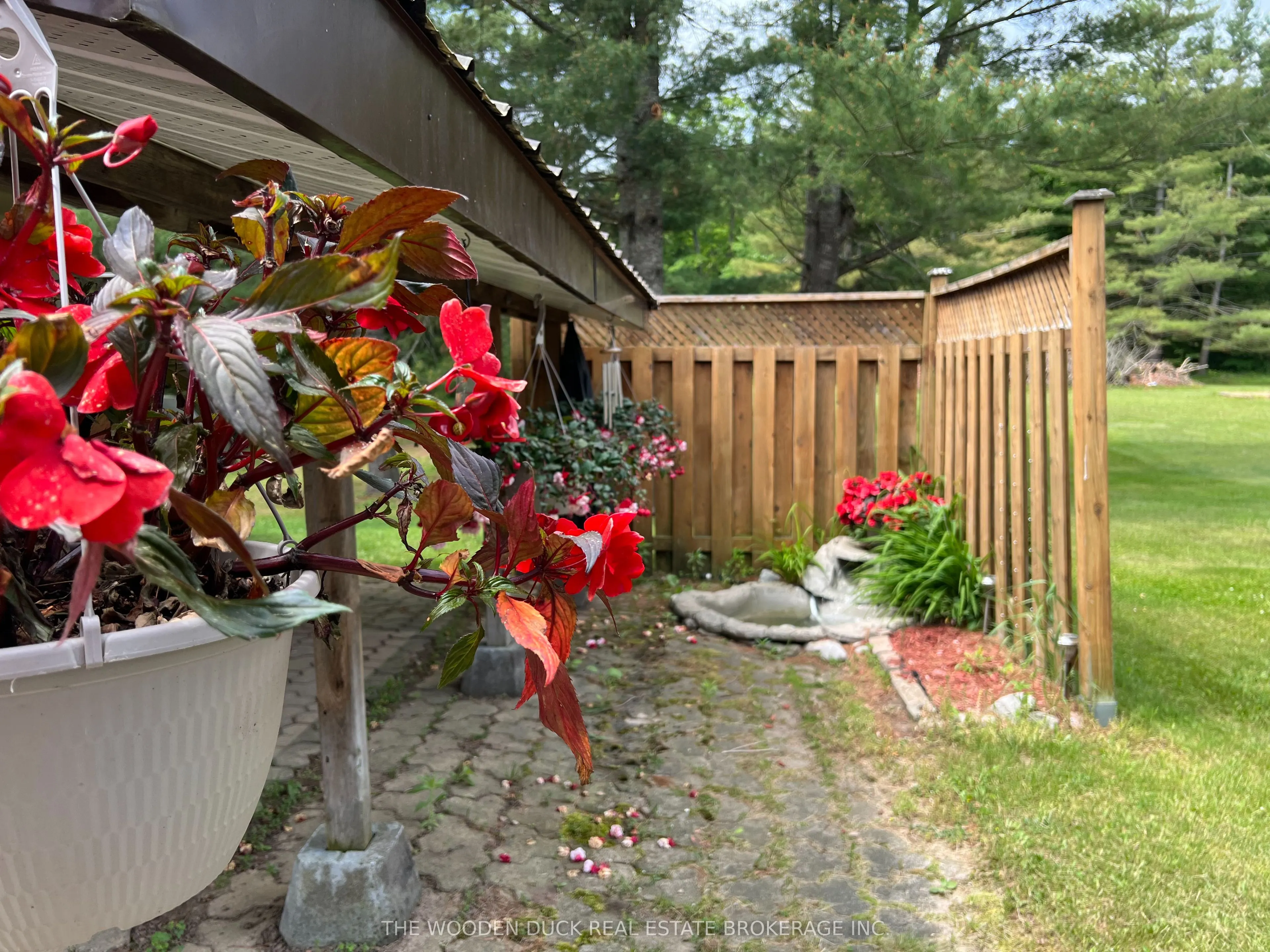 1044 County 40 Road
