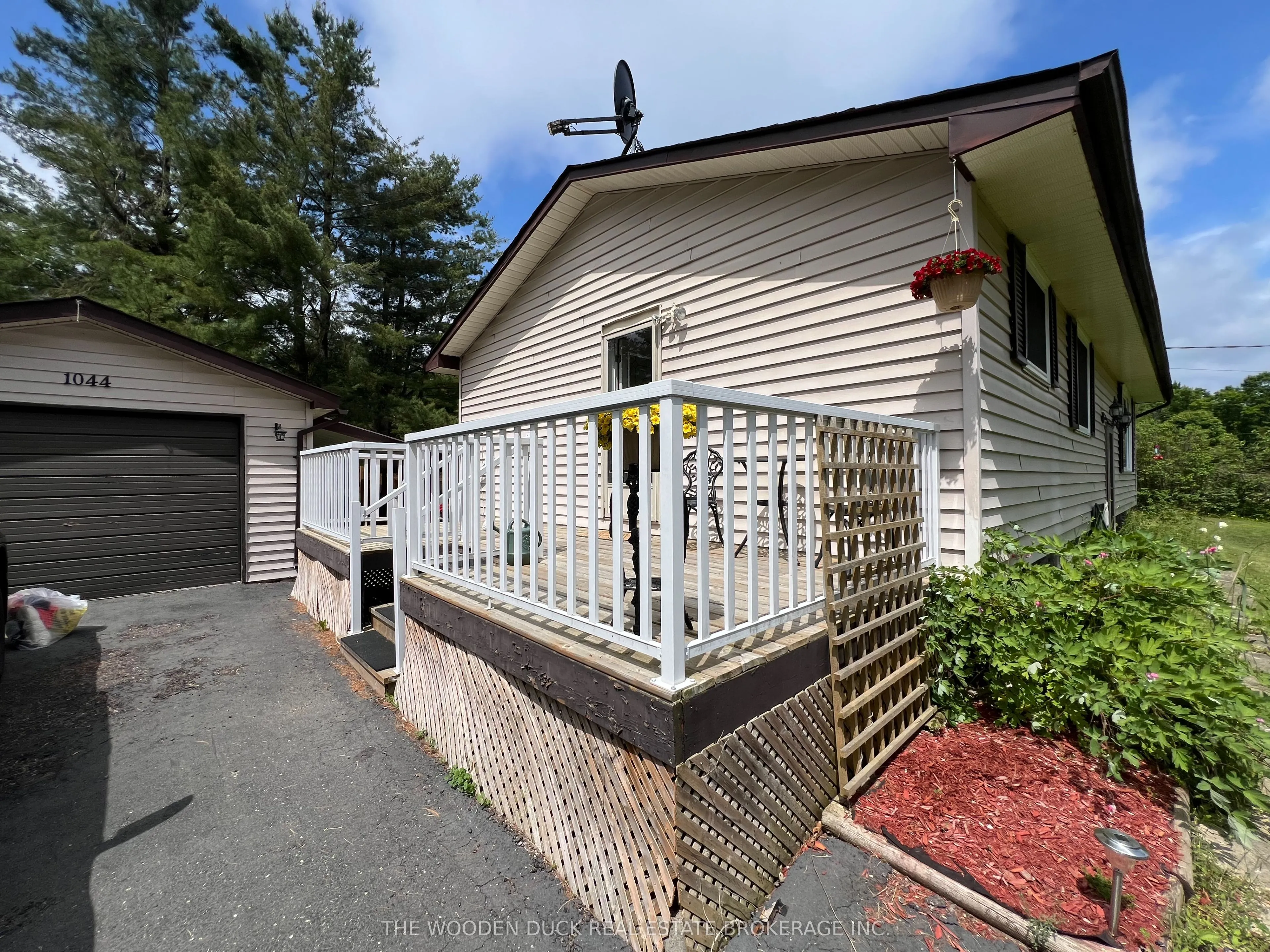 1044 County 40 Road
