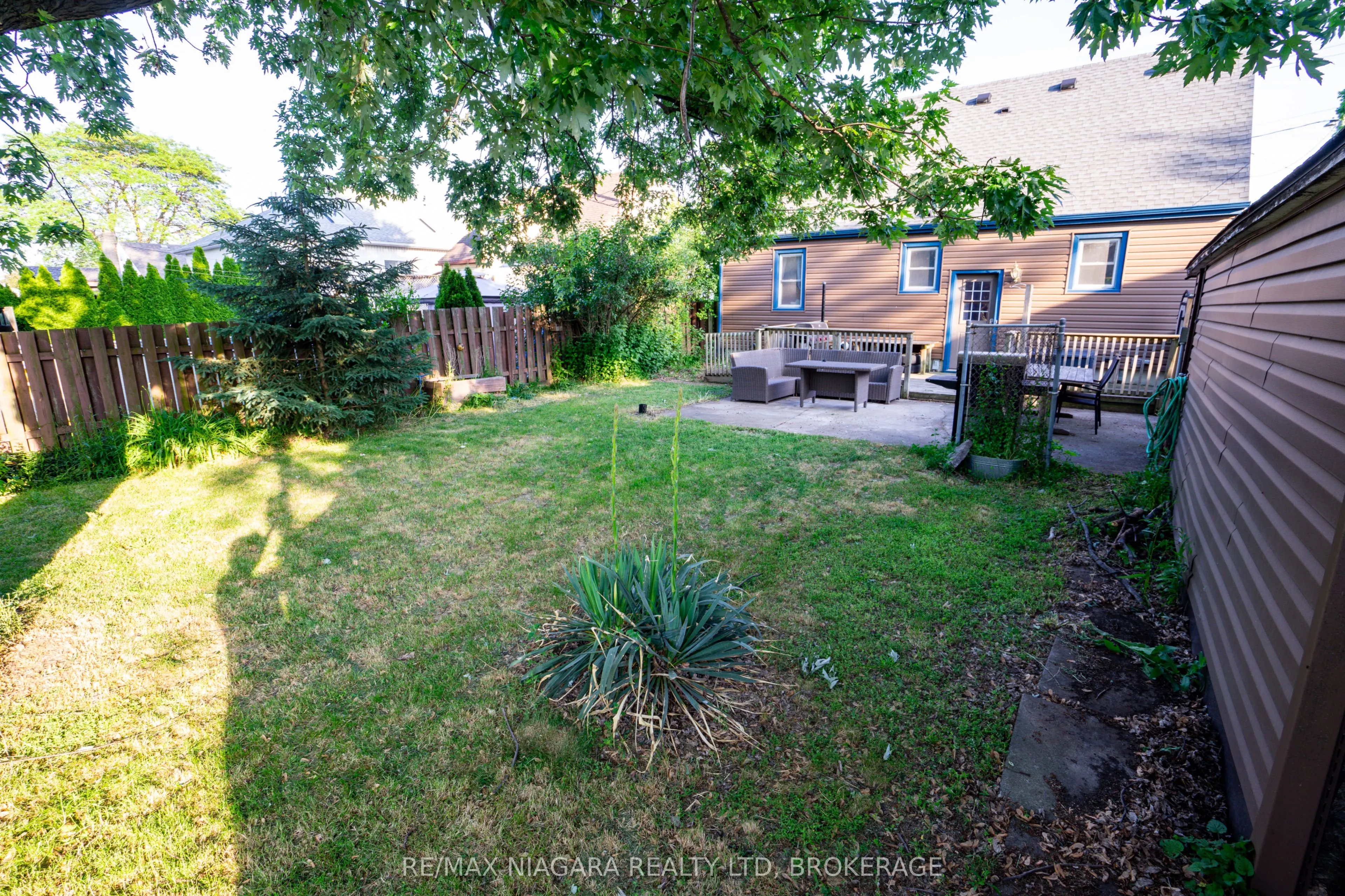 39 Seymour Avenue