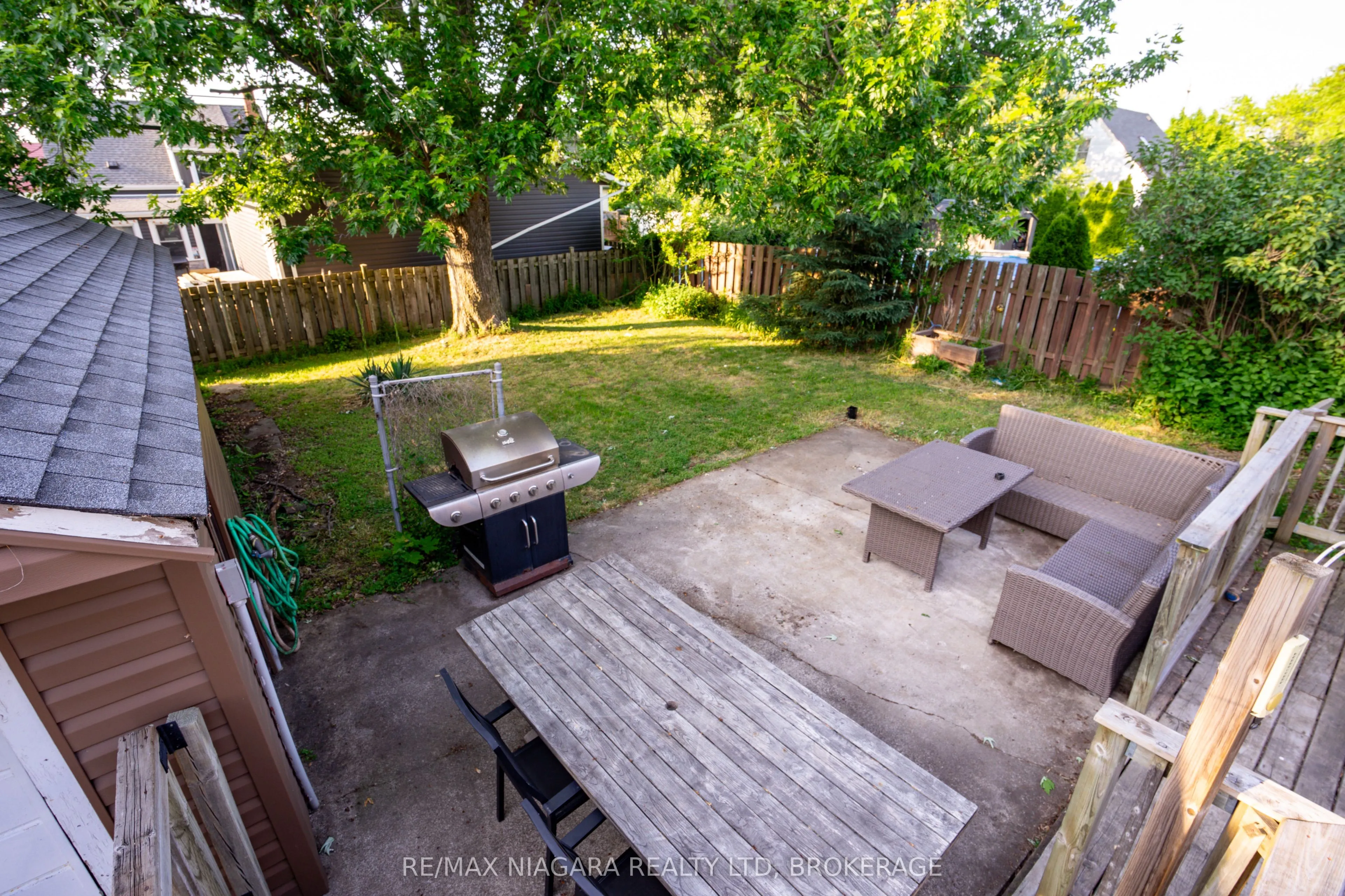 39 Seymour Avenue