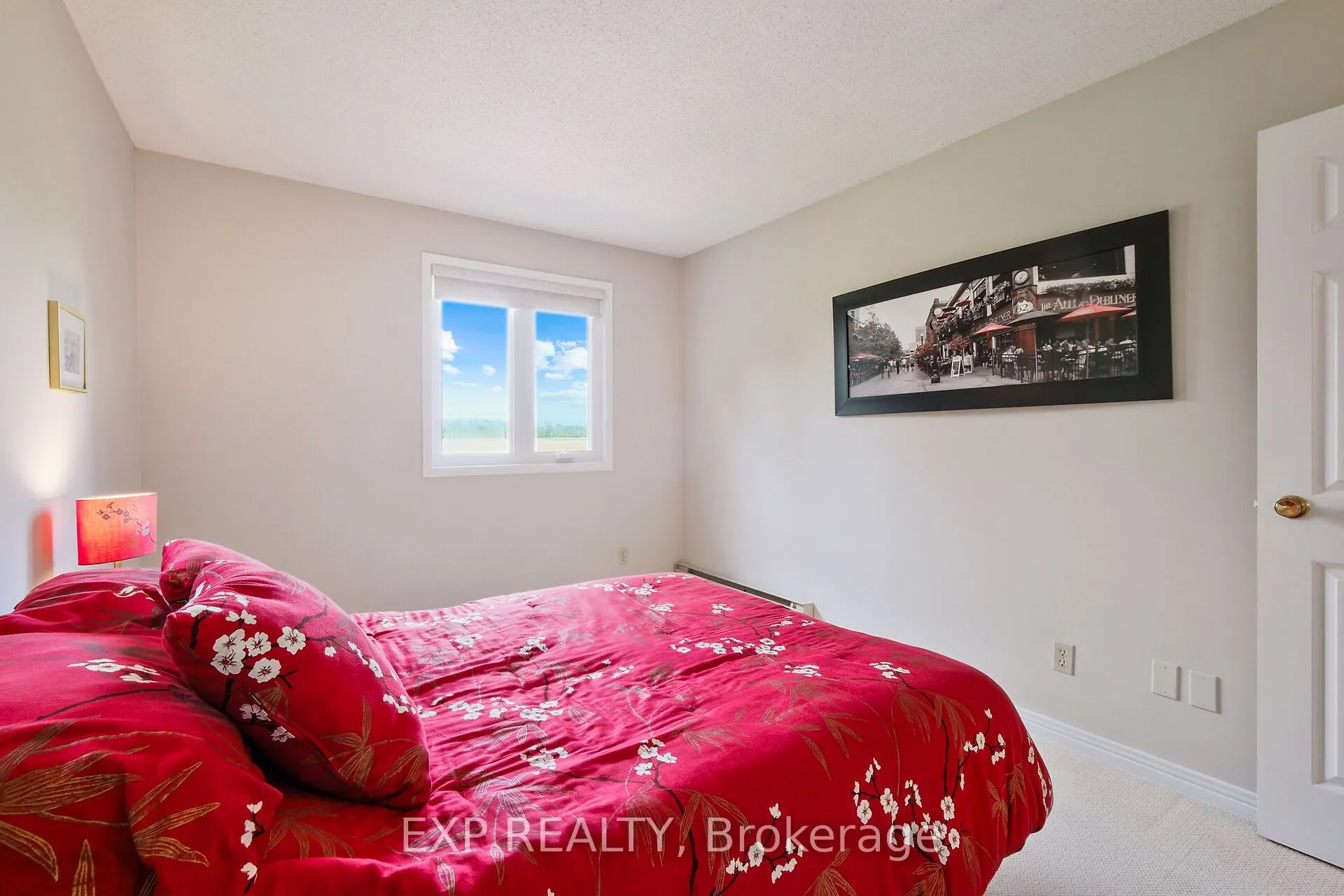 1376 MacDonald Road