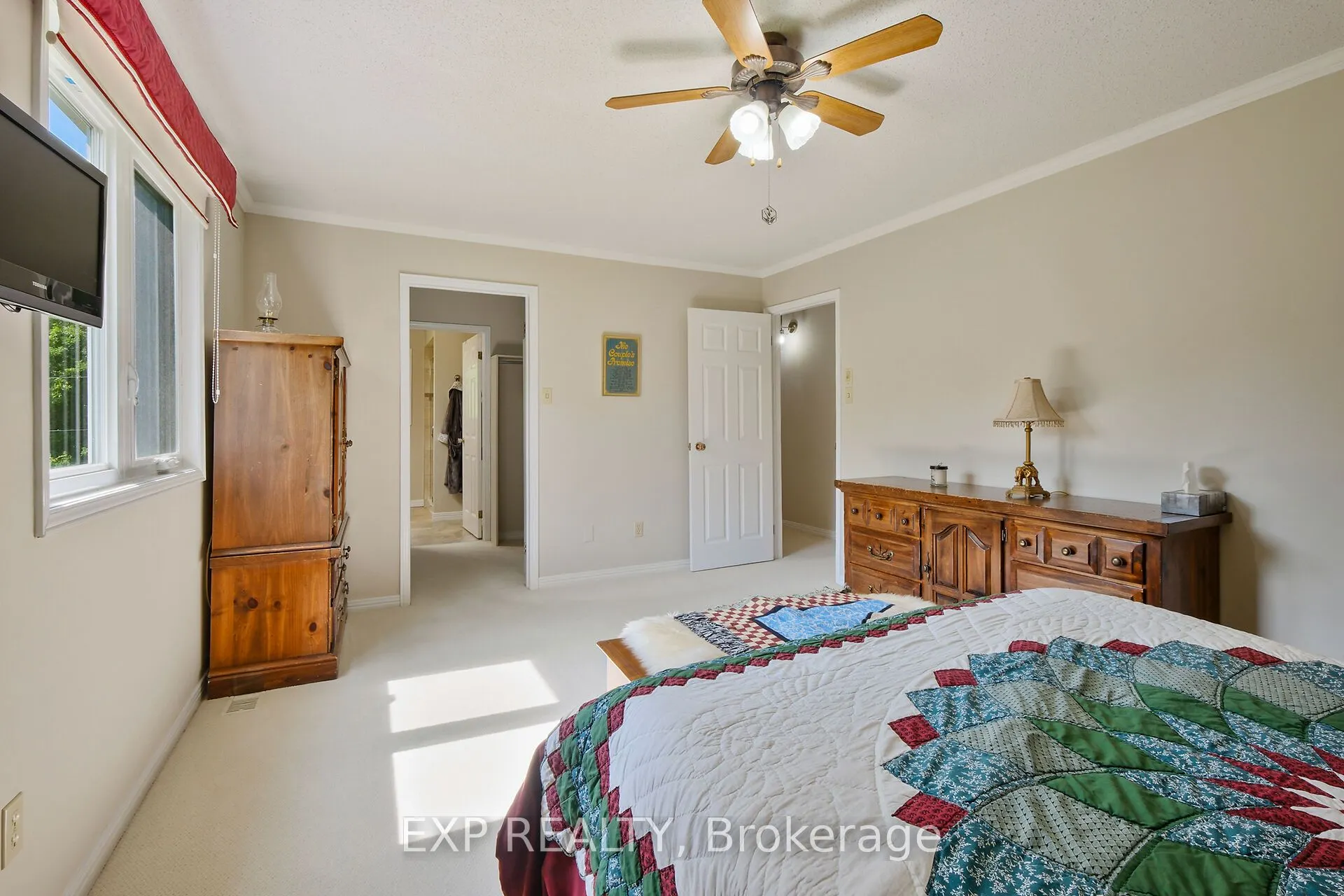 1376 MacDonald Road
