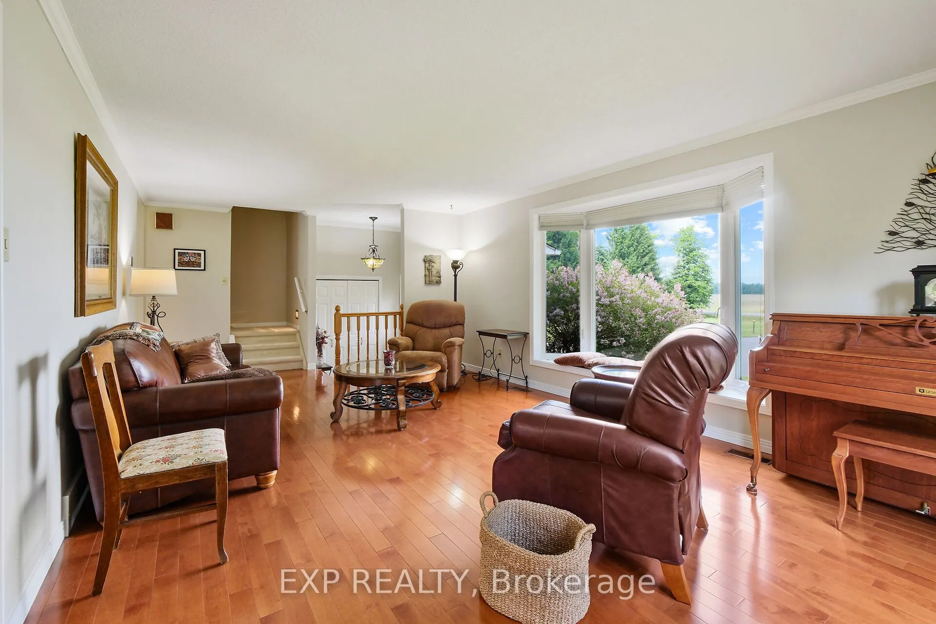 1376 MacDonald Road