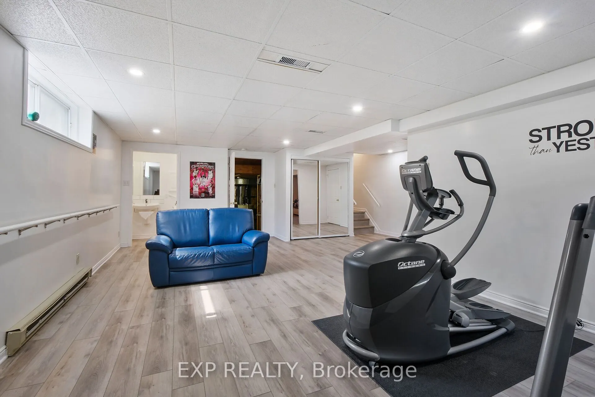 1376 MacDonald Road