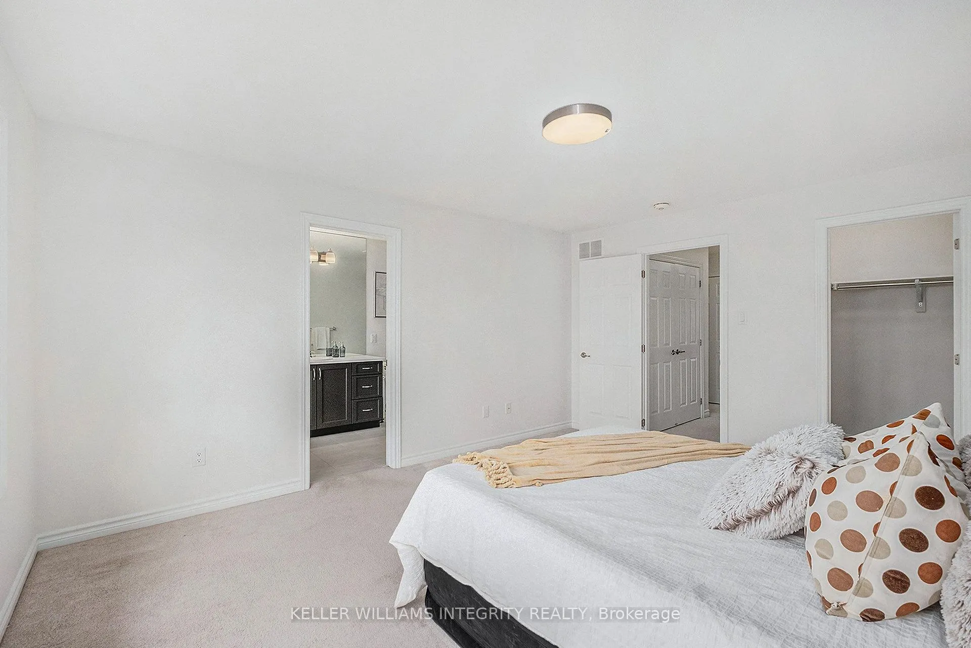 305 Lipizzaner Street