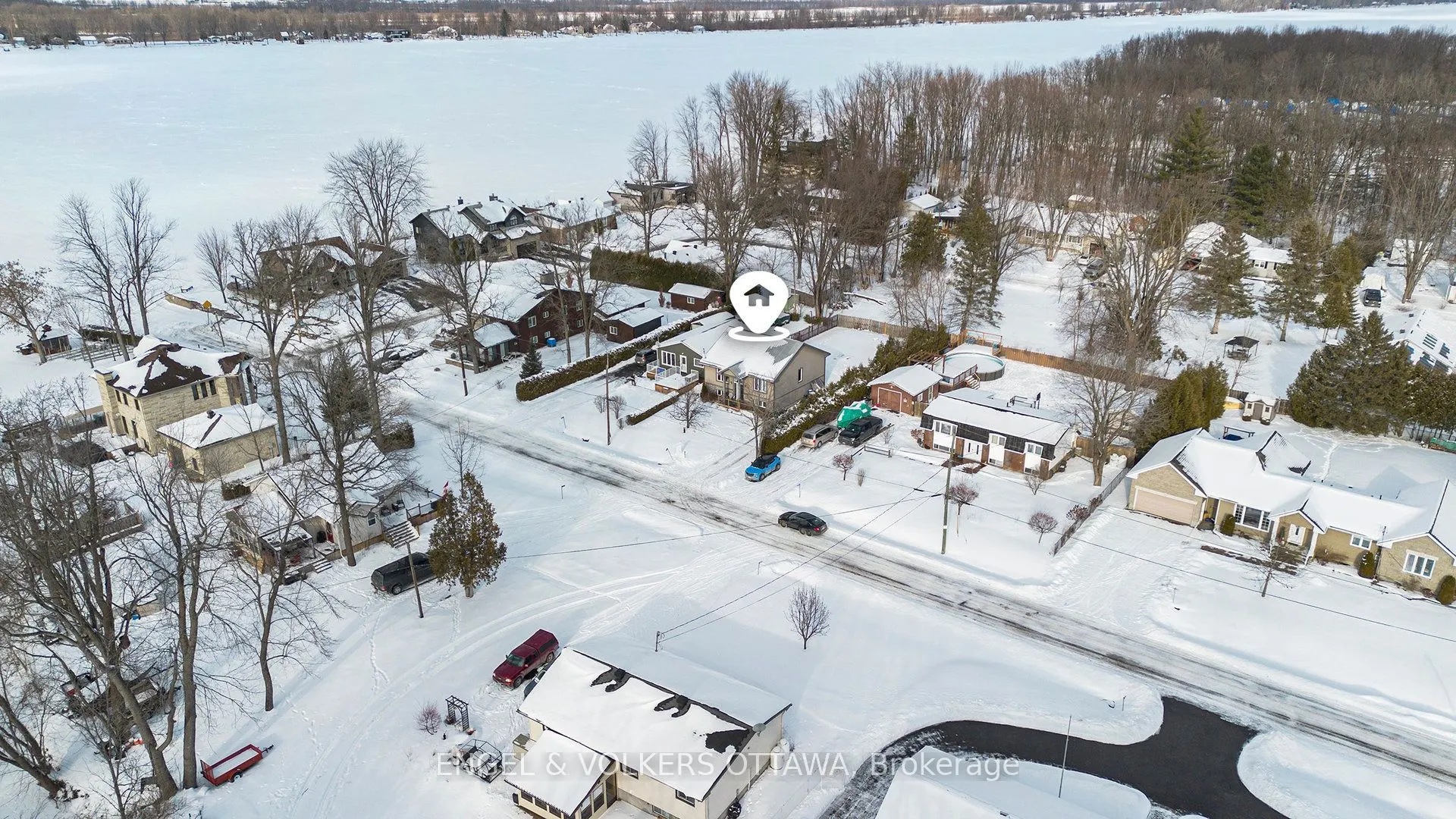 1095 Morin Road