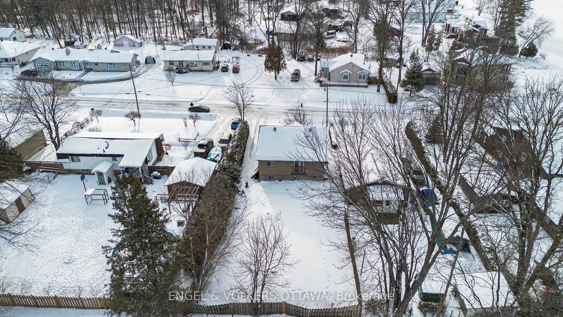 1095 Morin Road