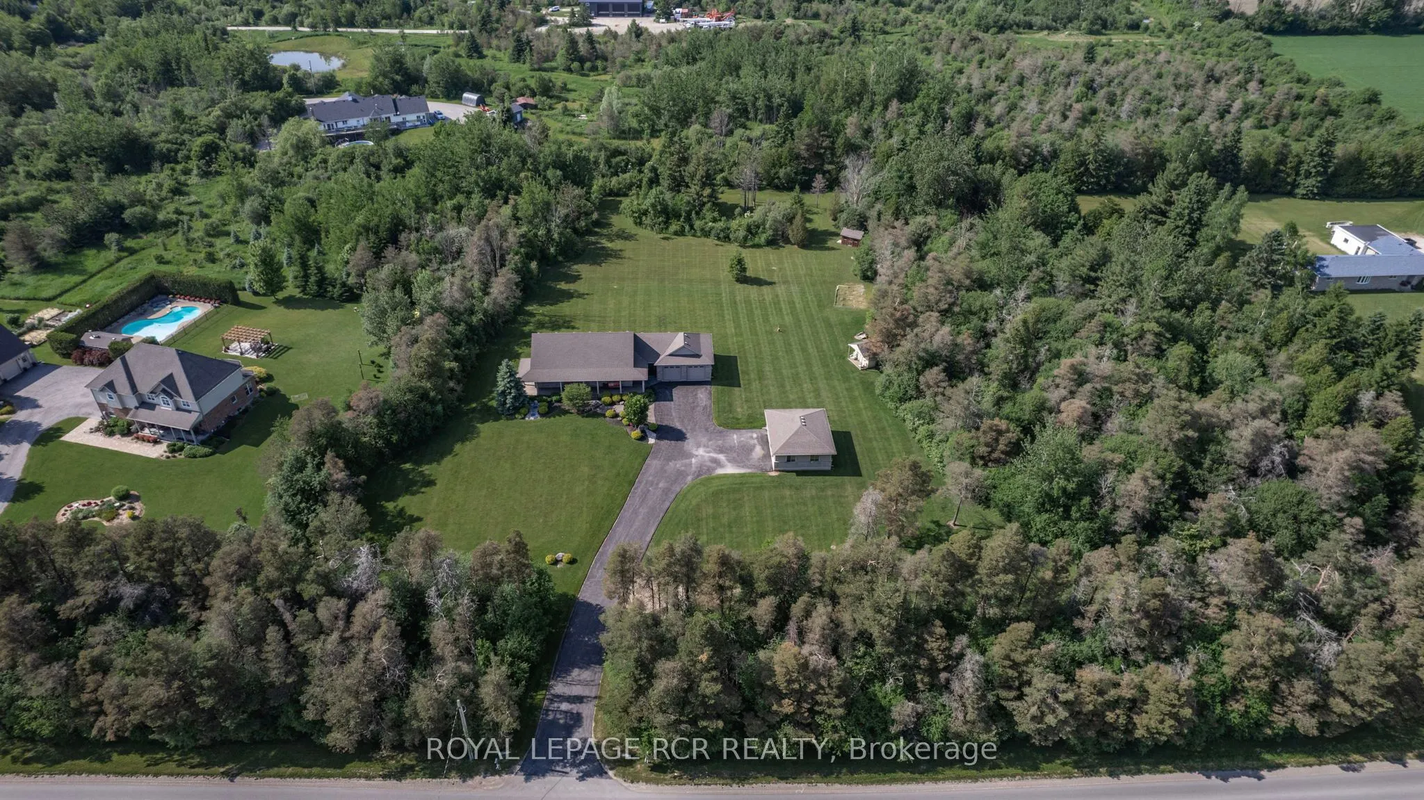 245327 5th Side Road