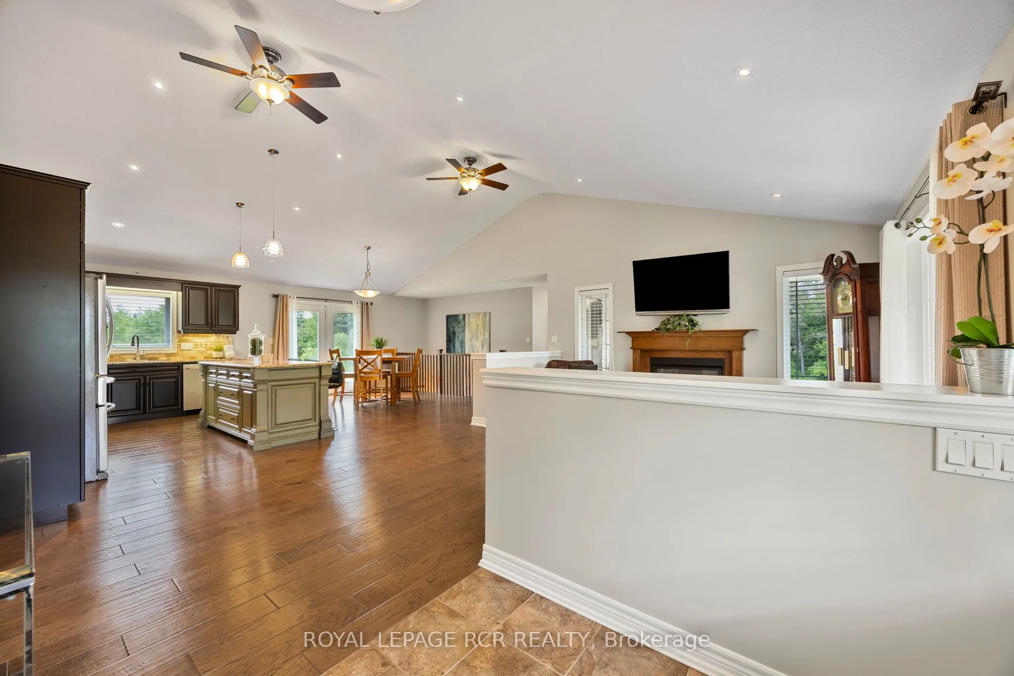 245327 5th Side Road