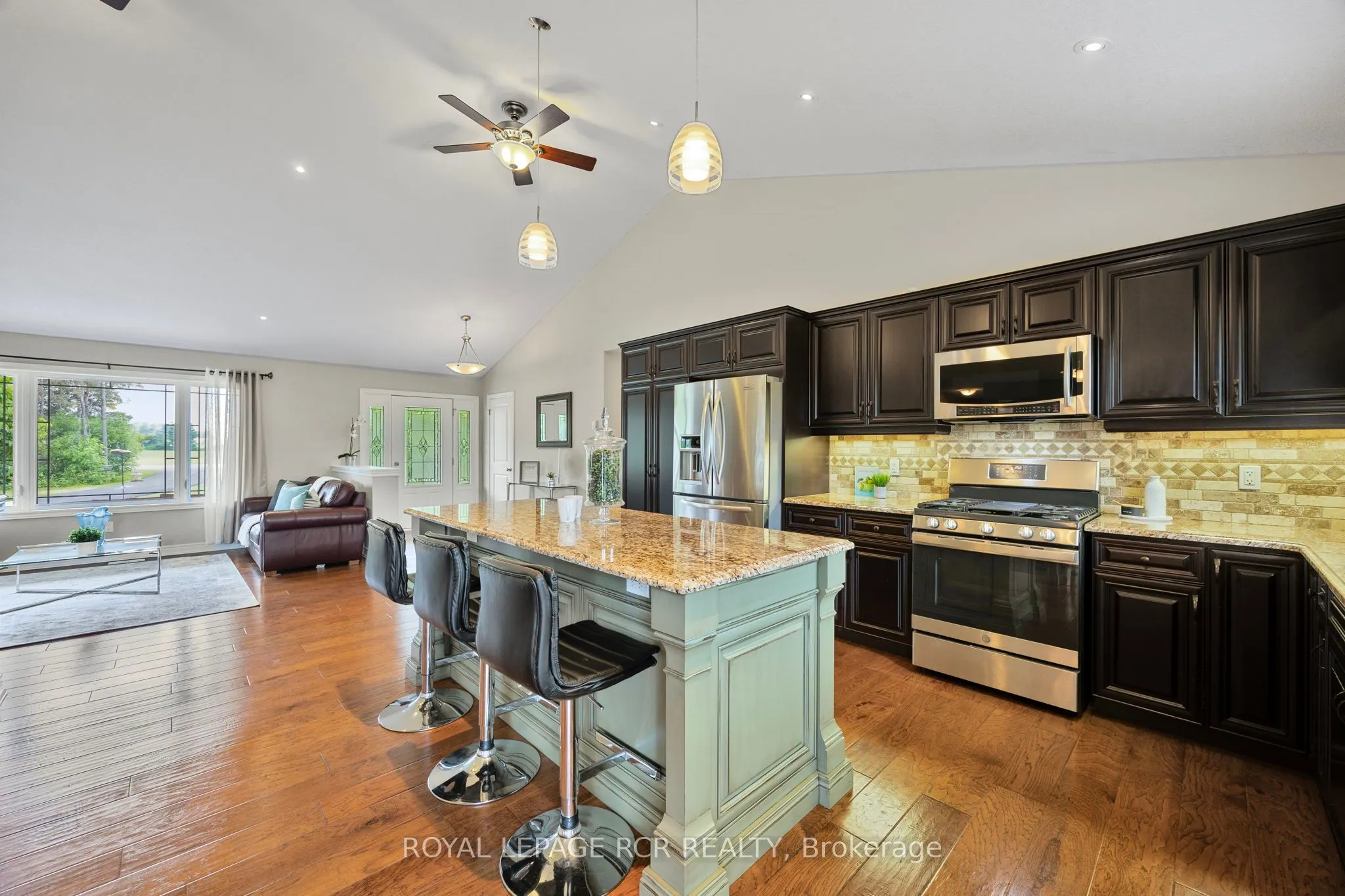 245327 5th Side Road