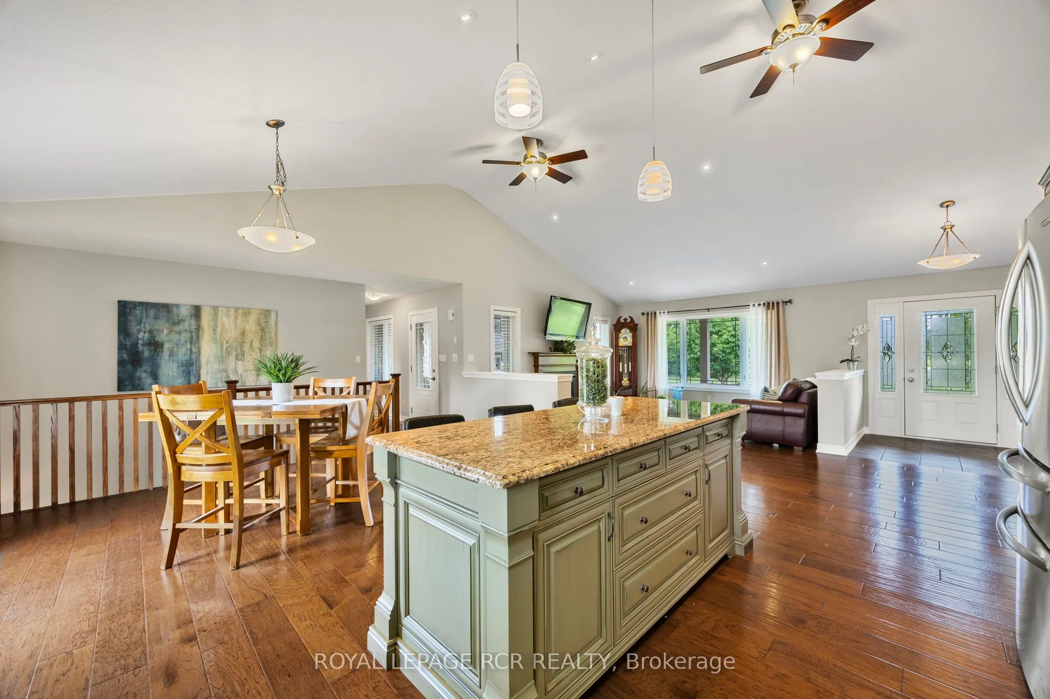 245327 5th Side Road