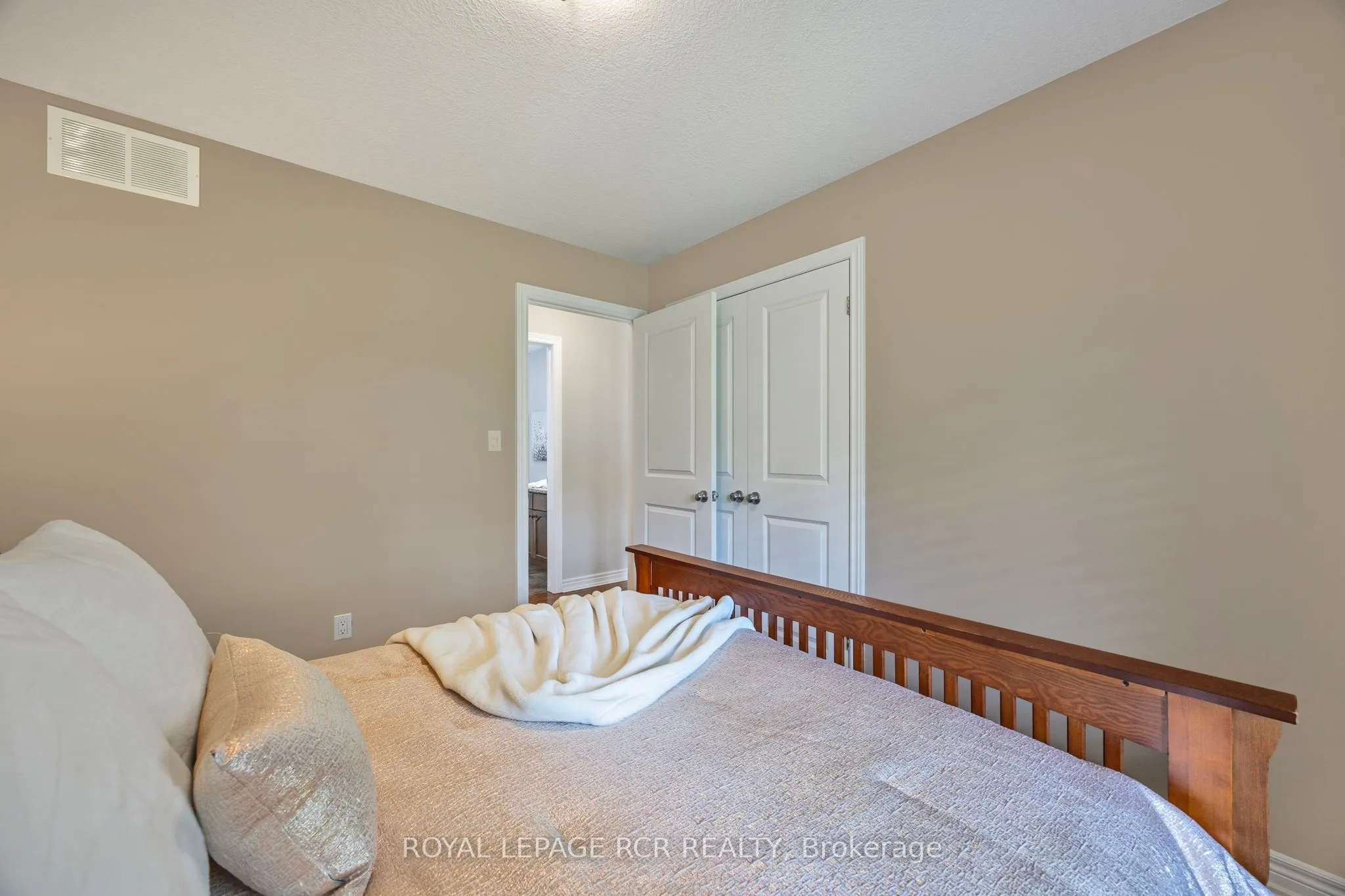 245327 5th Side Road