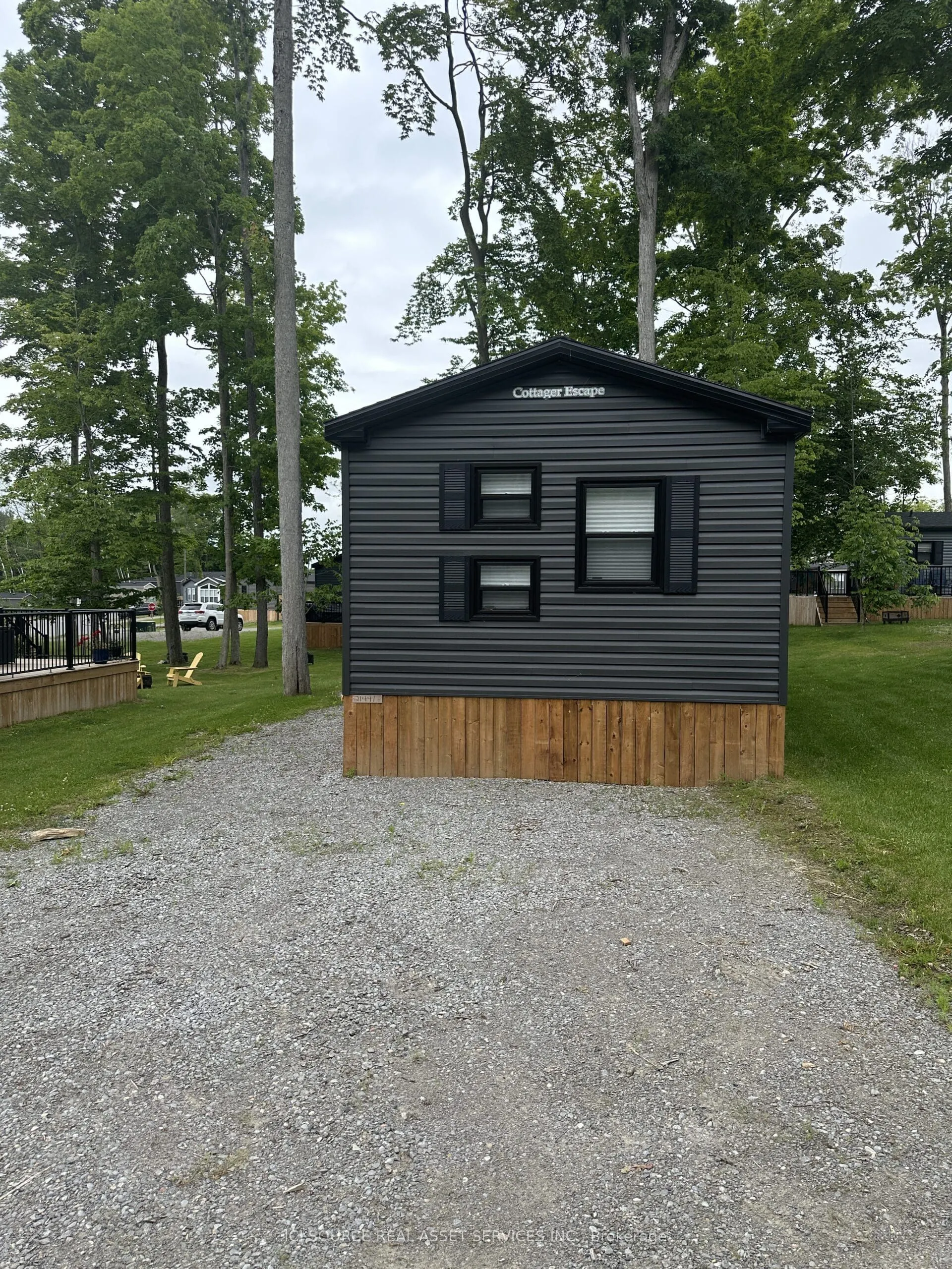 1235 Villiers Line, #CHL049