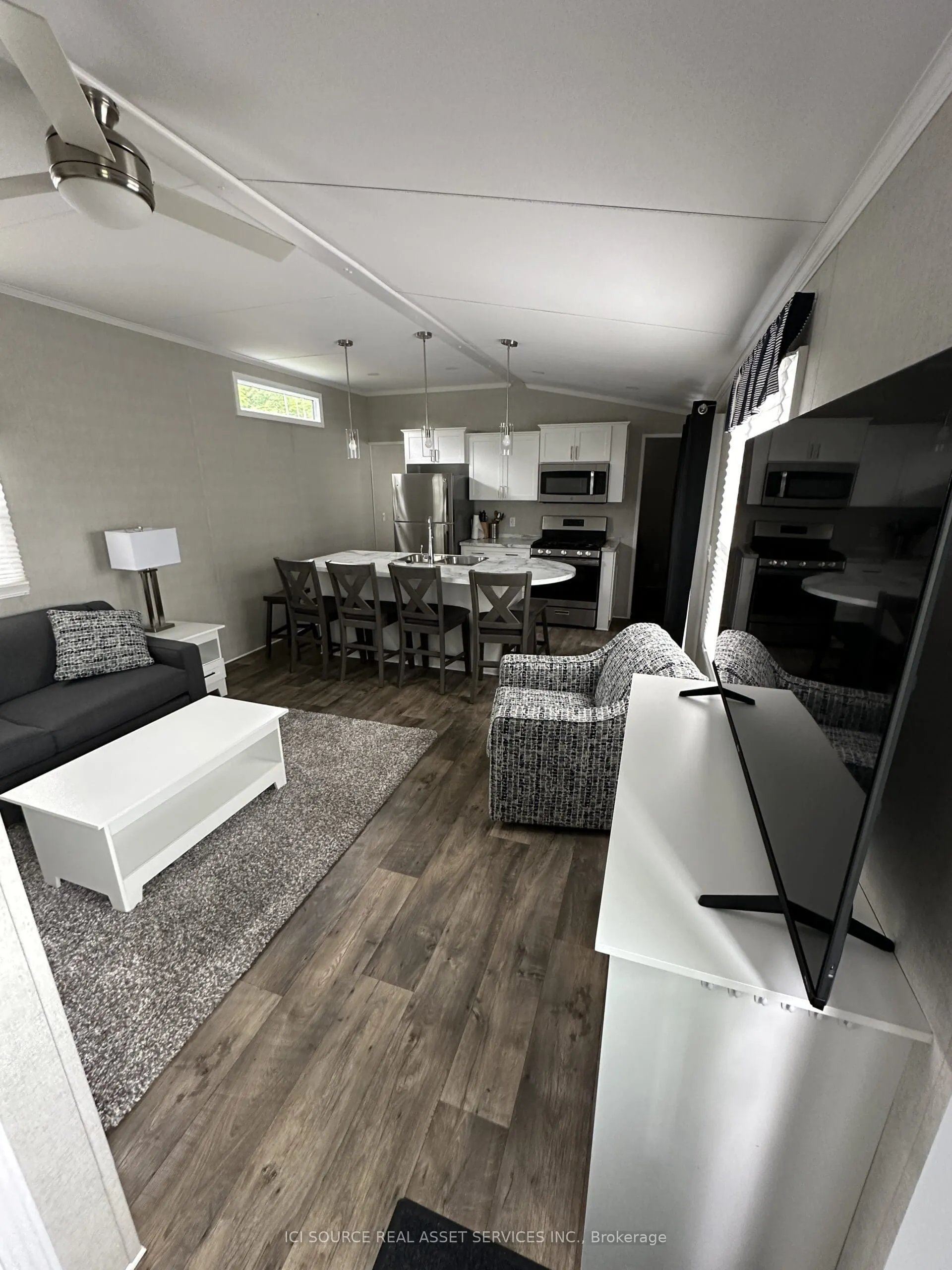 1235 Villiers Line, #CHL049