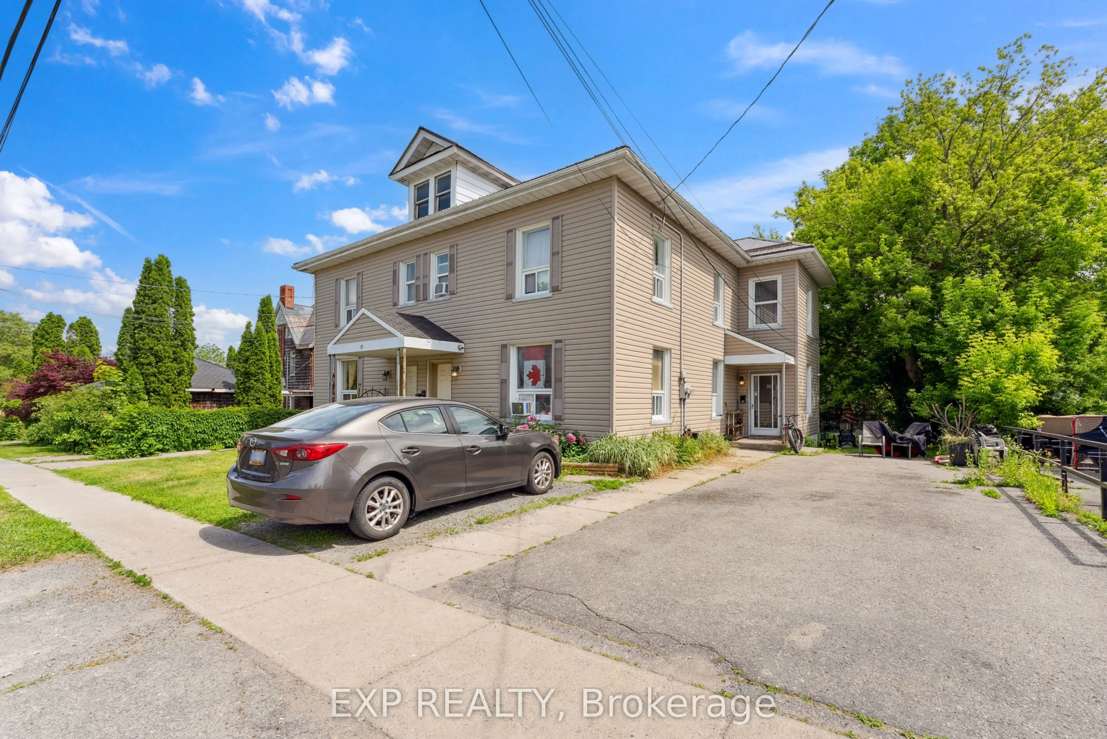 17 Spring Street