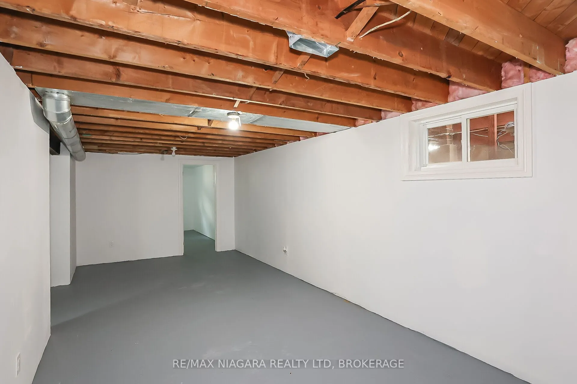 261 Vine Street