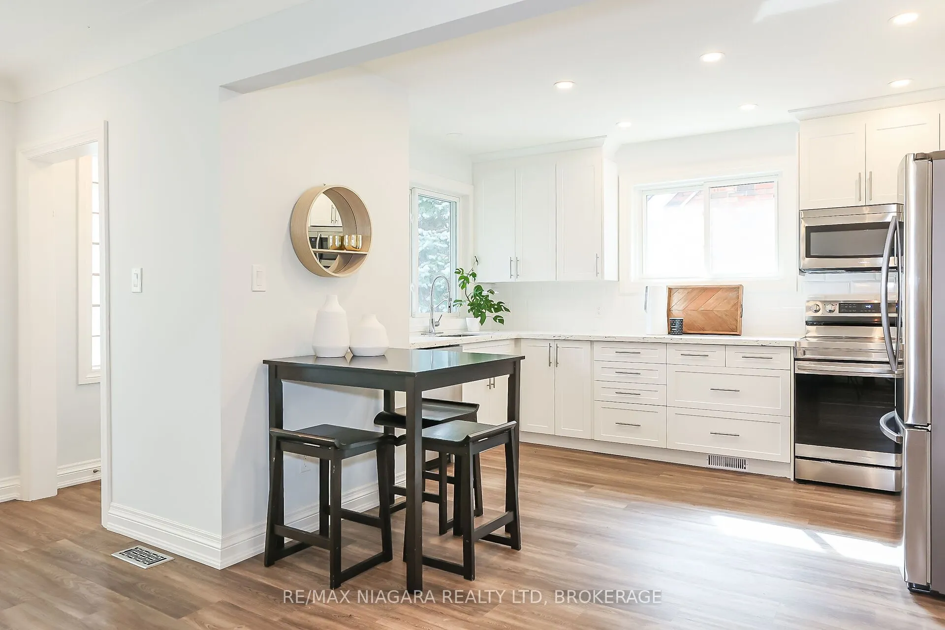 261 Vine Street