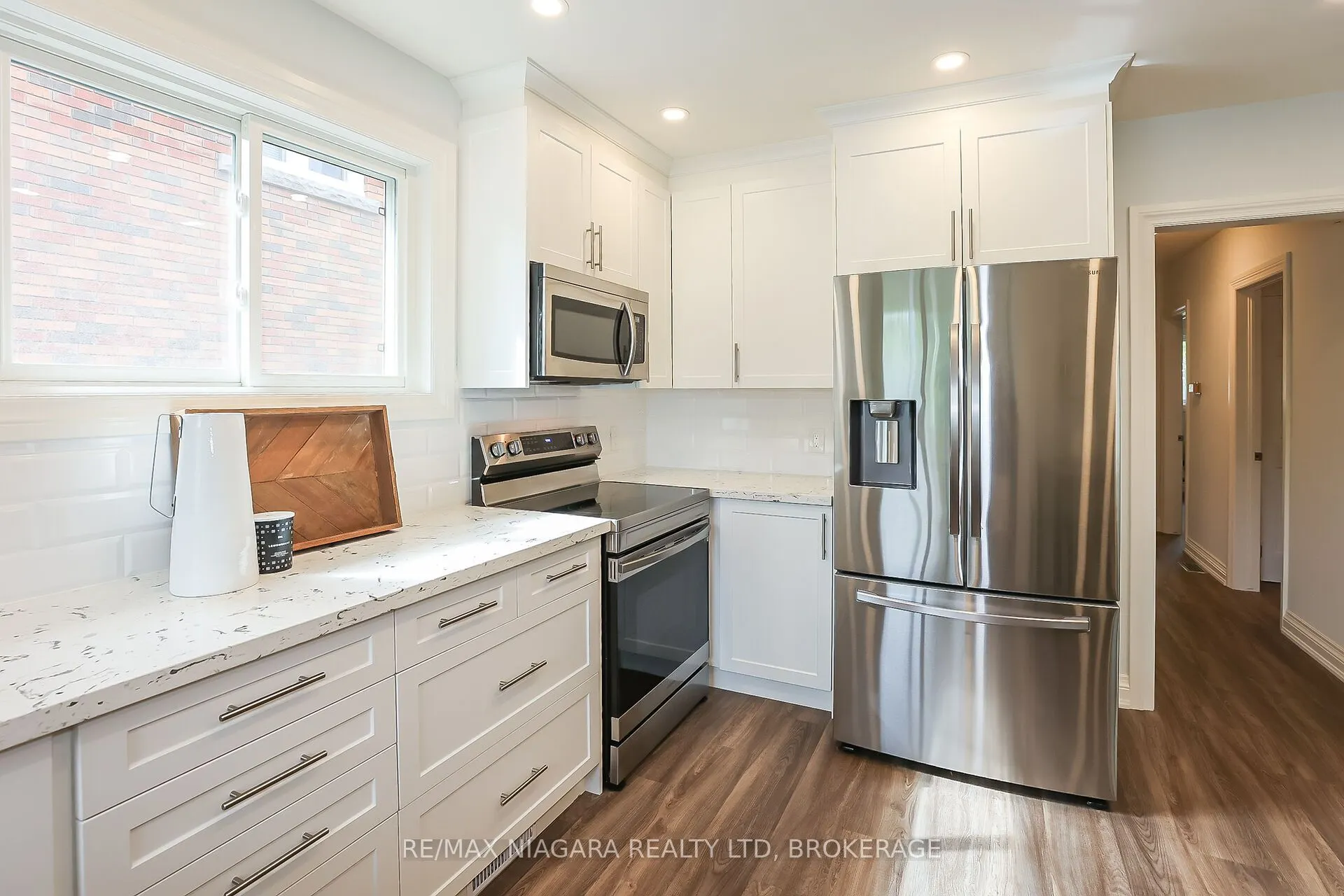 261 Vine Street