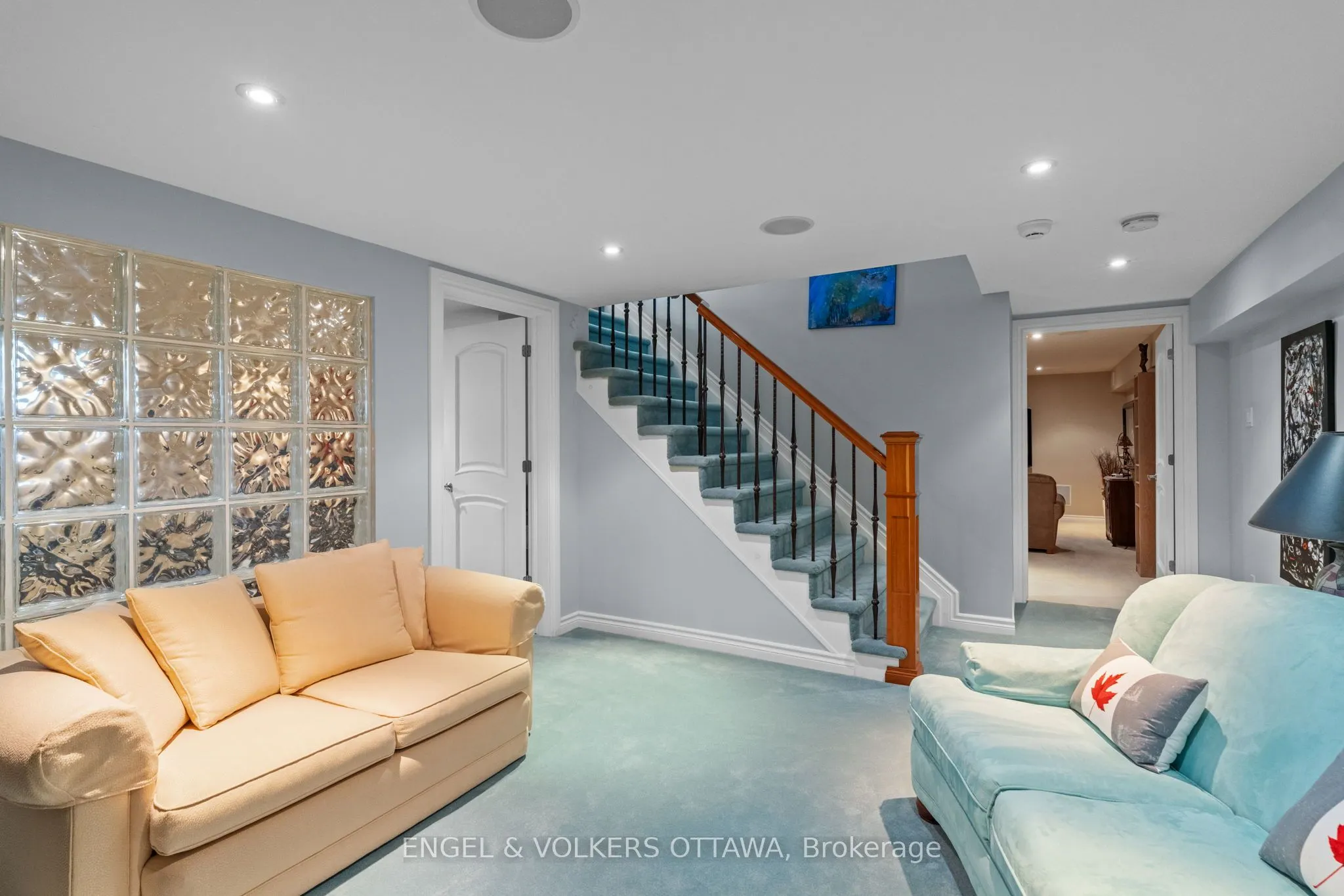 24 Doris Avenue
