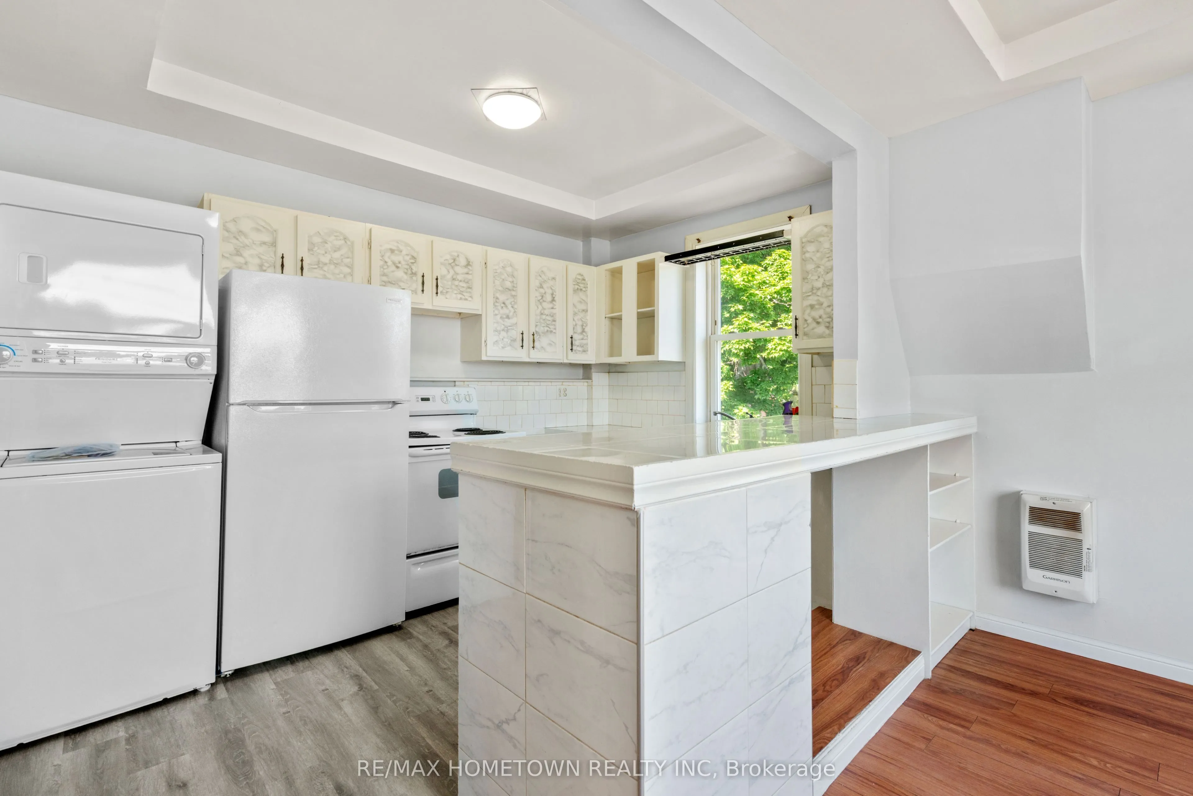 256 Ann Street