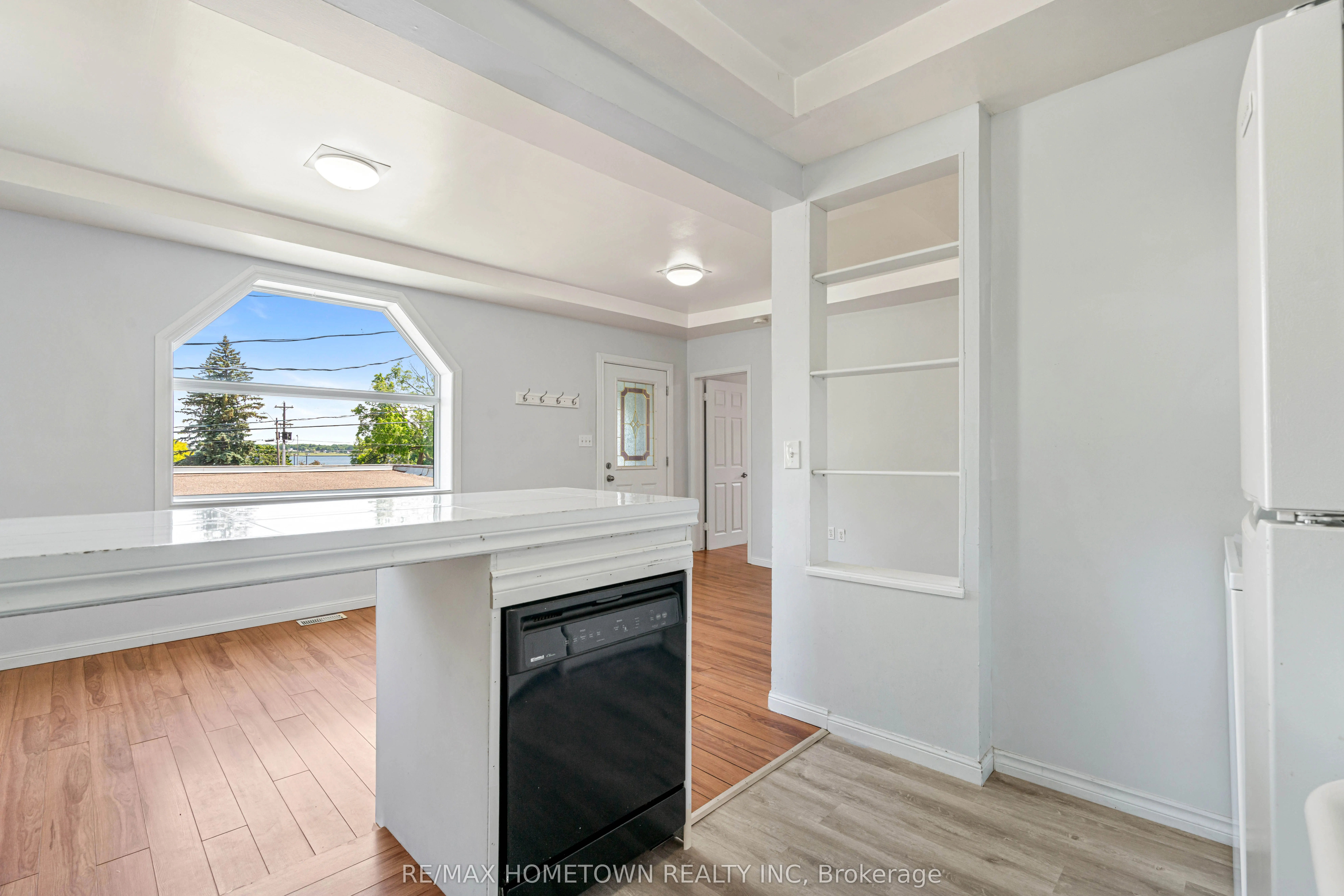 256 Ann Street