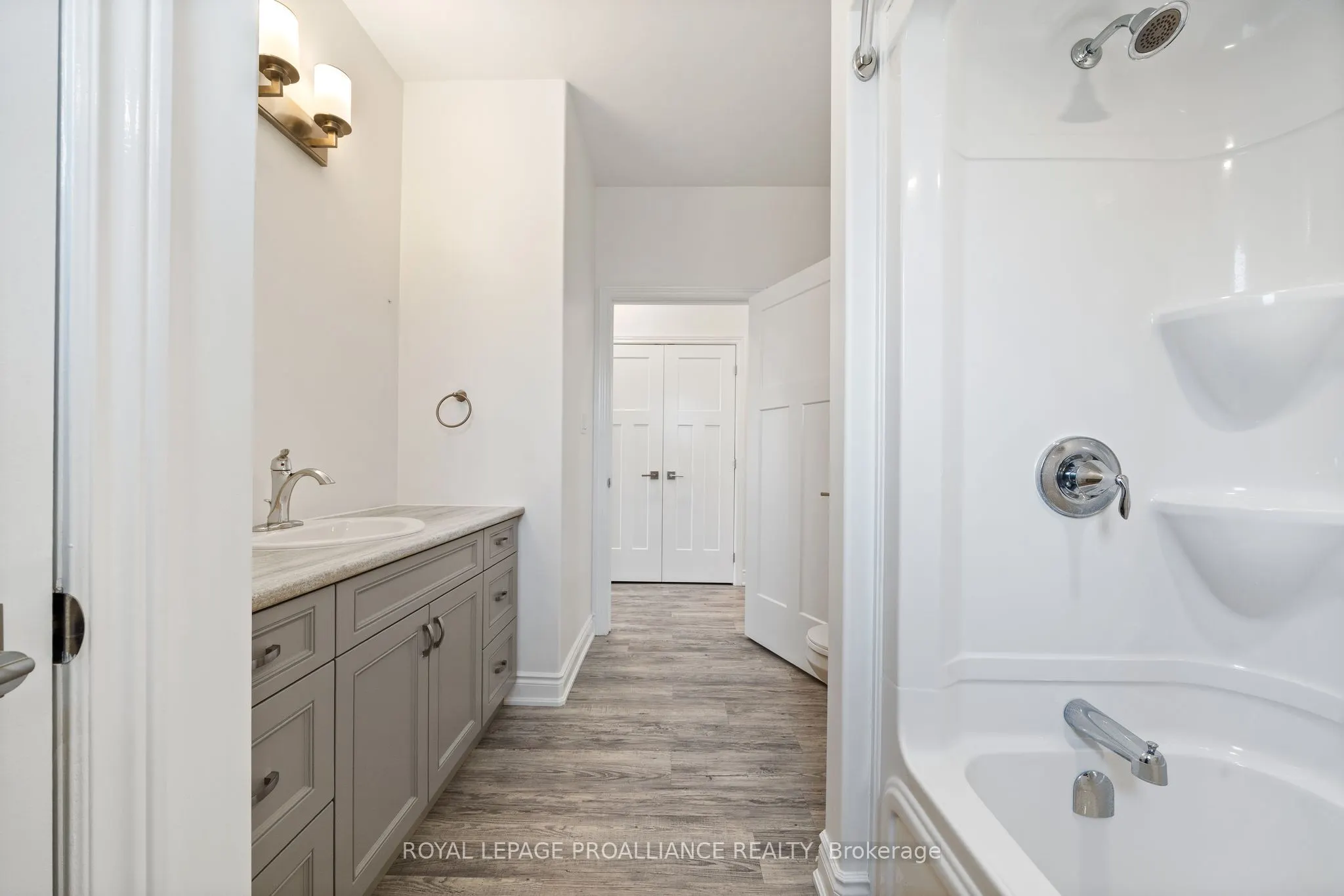 12 Dorman Street