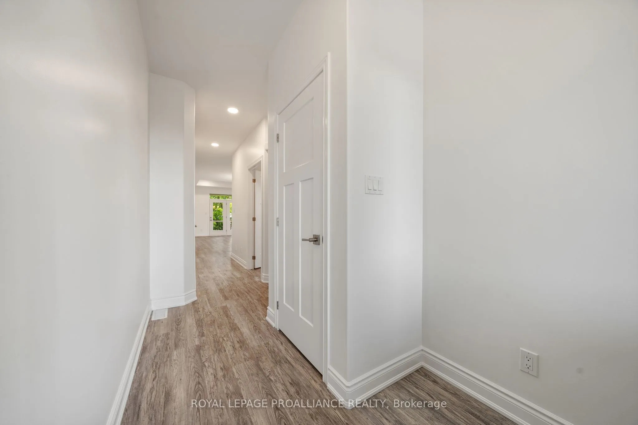 12 Dorman Street