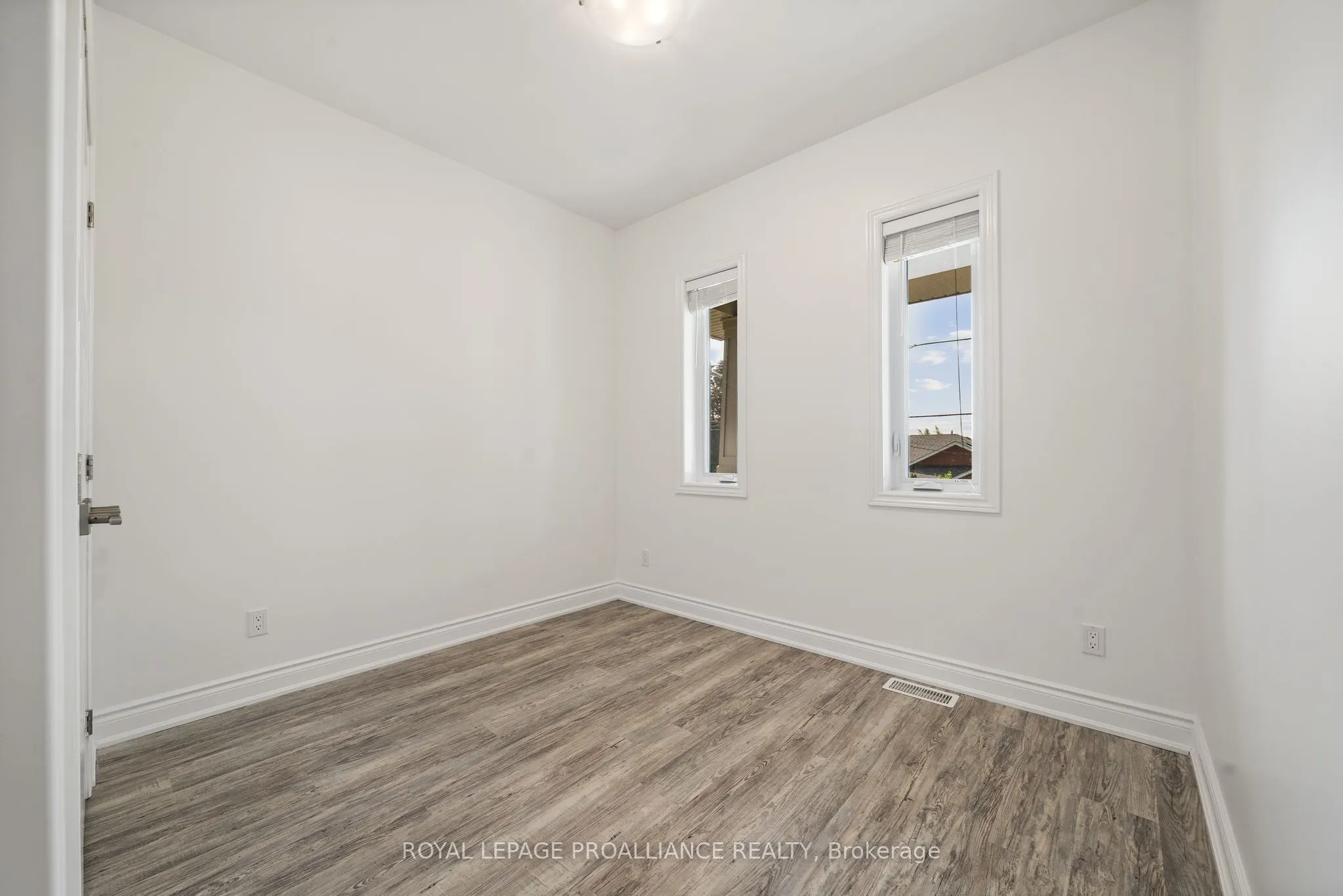 12 Dorman Street