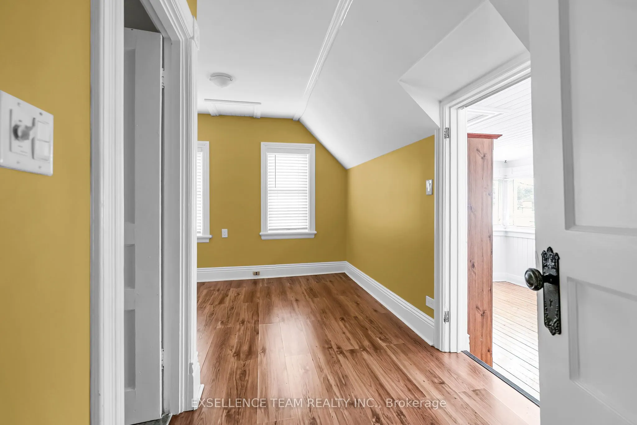 303 Fifth Street E