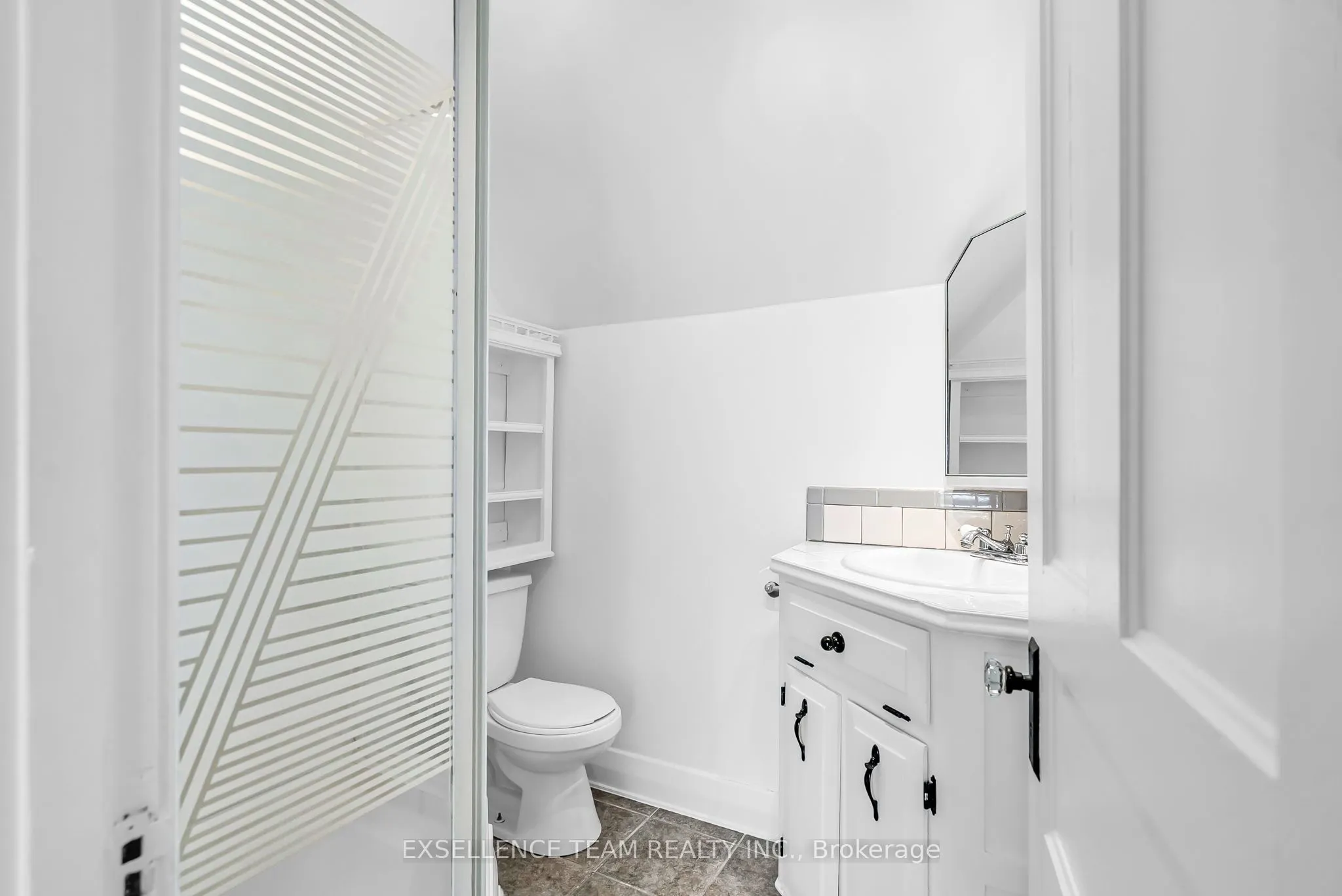 303 Fifth Street E