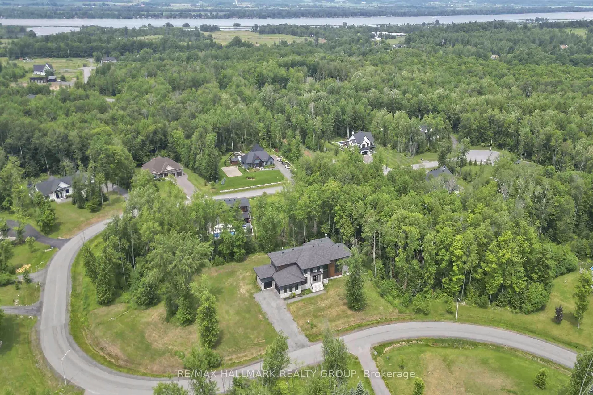 132 ROBERT TAITE Drive