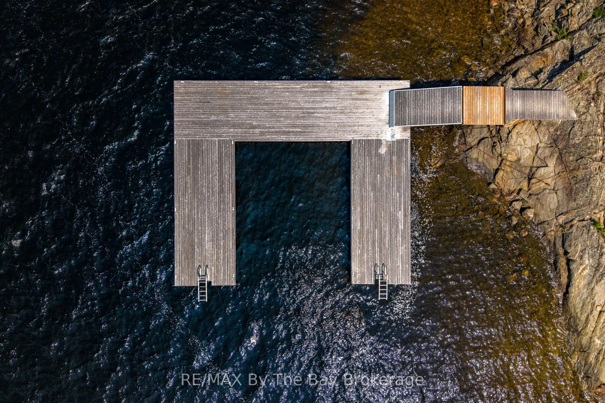 11324 Island 1810/Bone Island