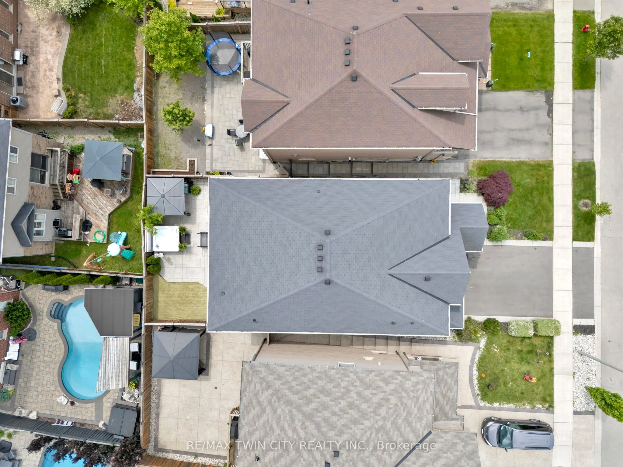 66 Sexton Crescent
