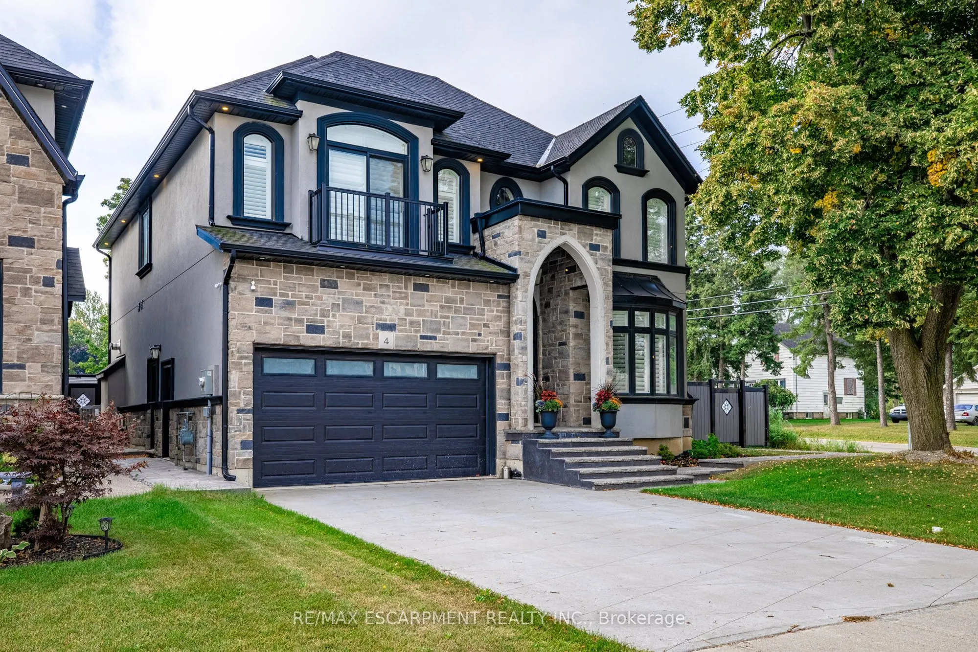 4 Lockman Drive