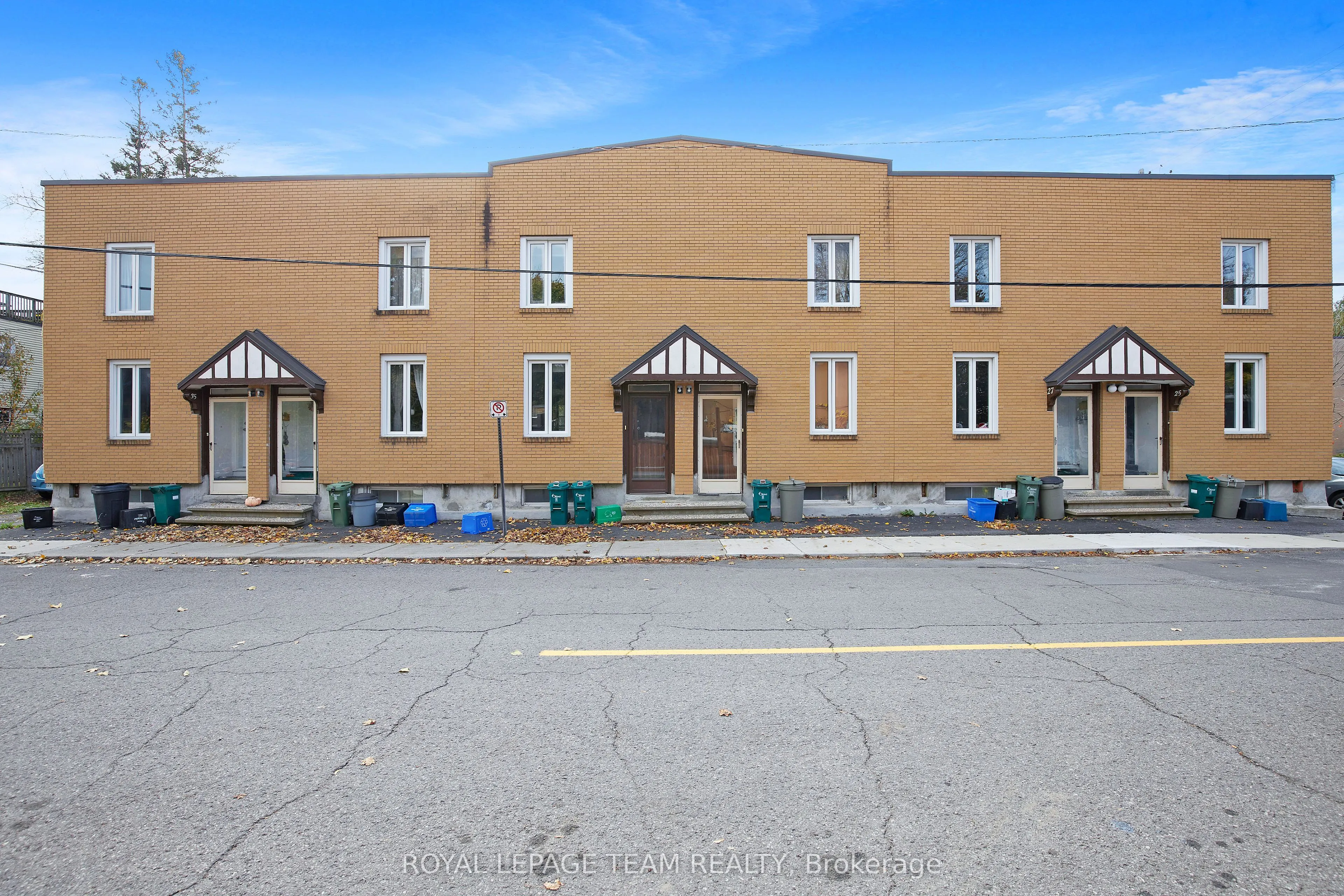 25-35 BERTRAND Street