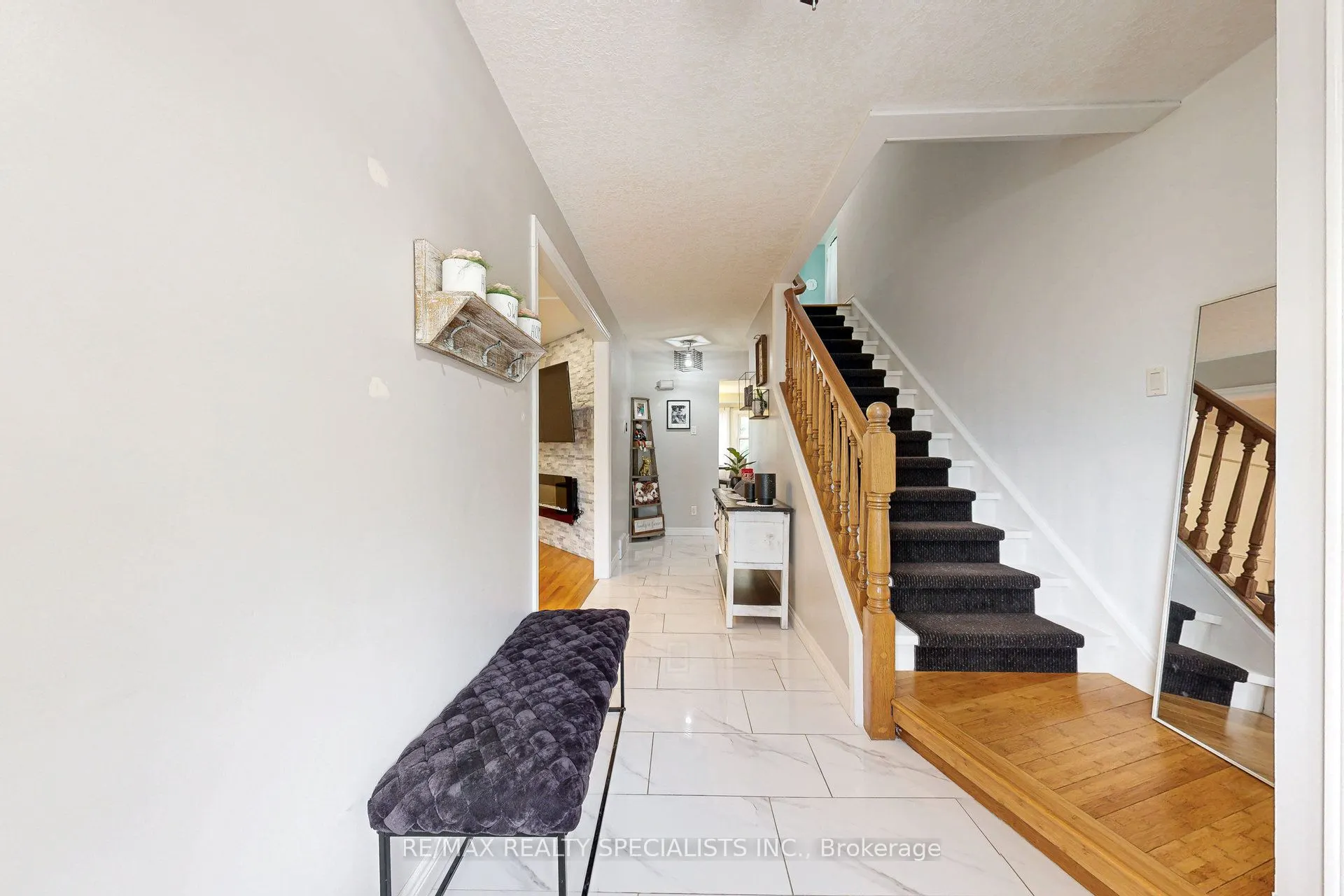 99 Pinnacle Drive