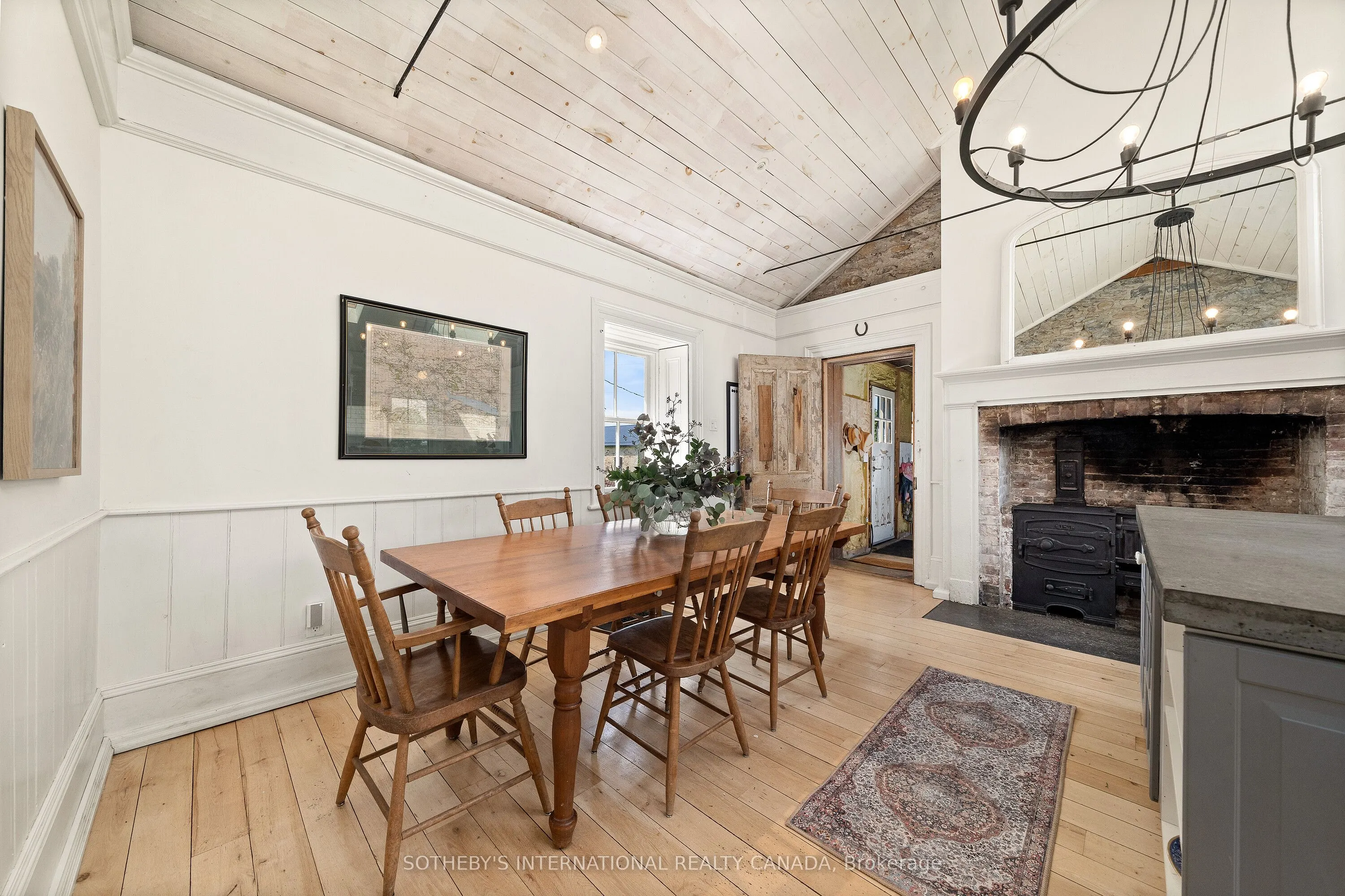2445 County 8 Road