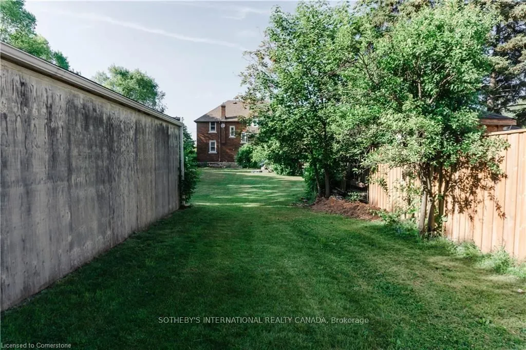 356 King Street E