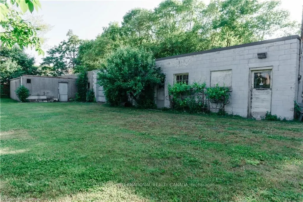 356 King Street E