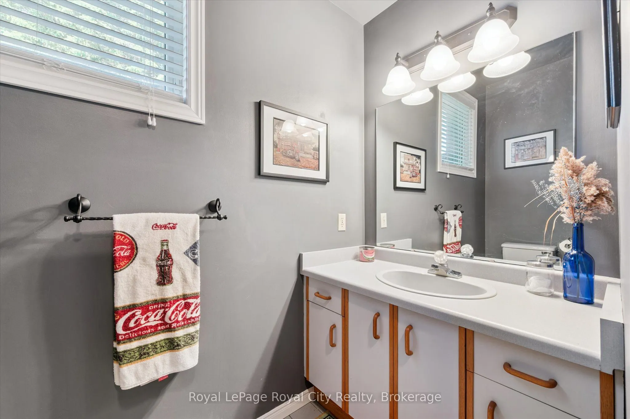 5072 Wellington  32 Road