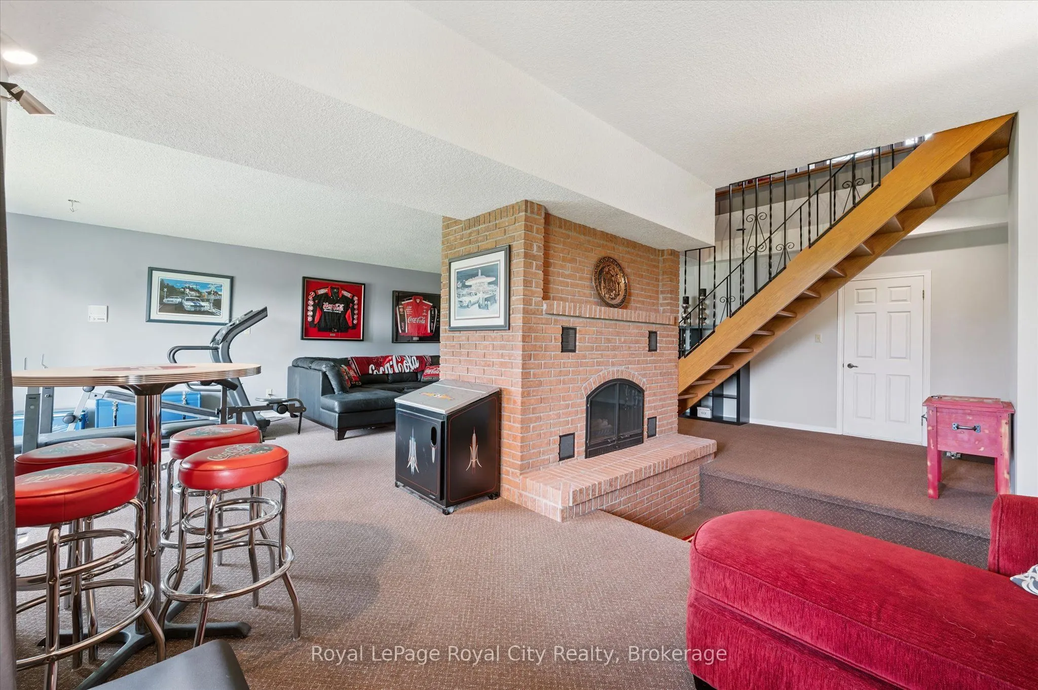 5072 Wellington  32 Road