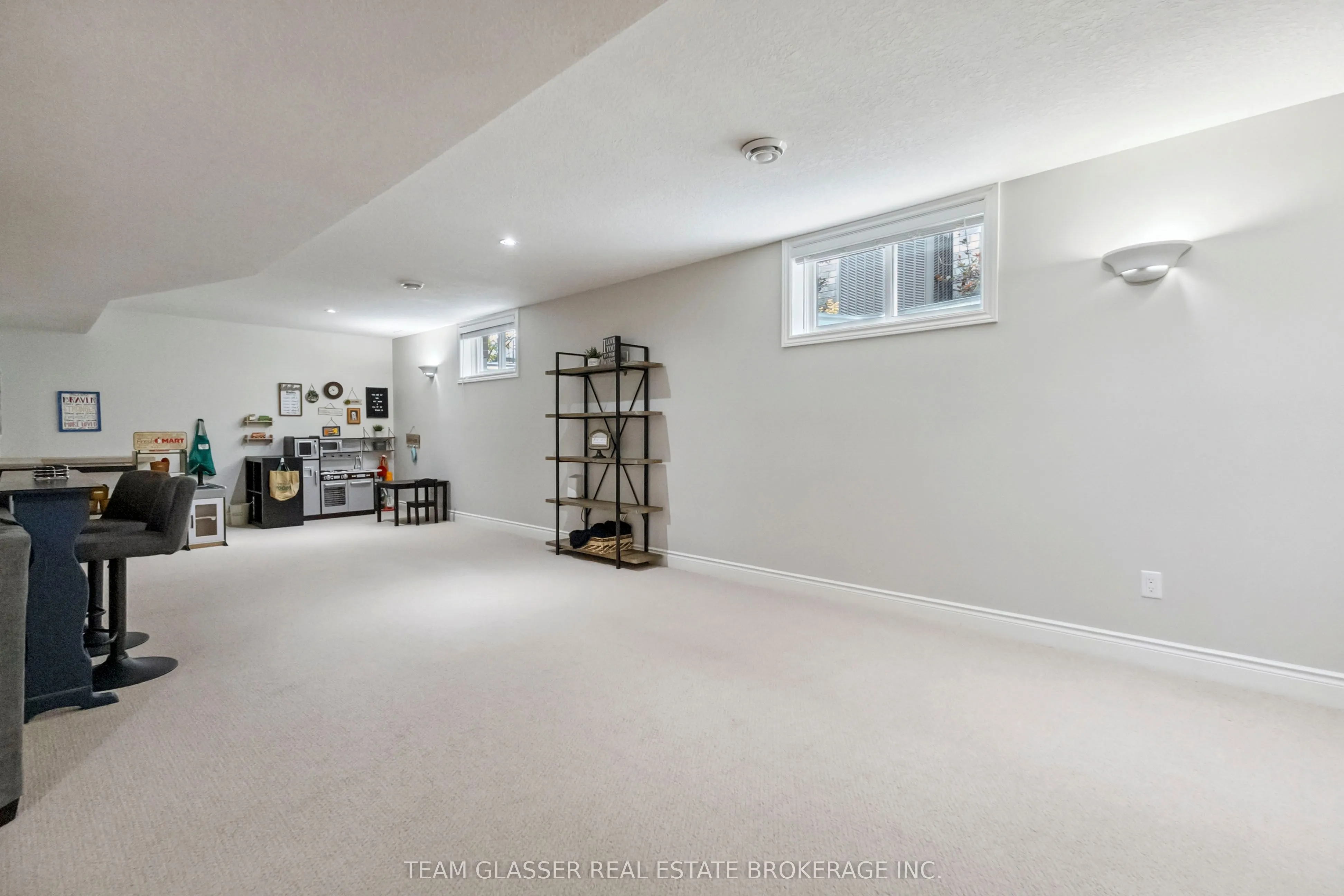 143 DEBORAH Drive