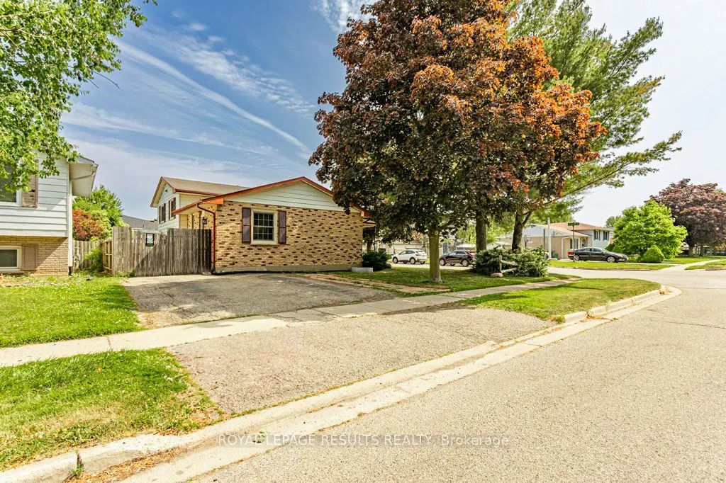 1 Vanier Place